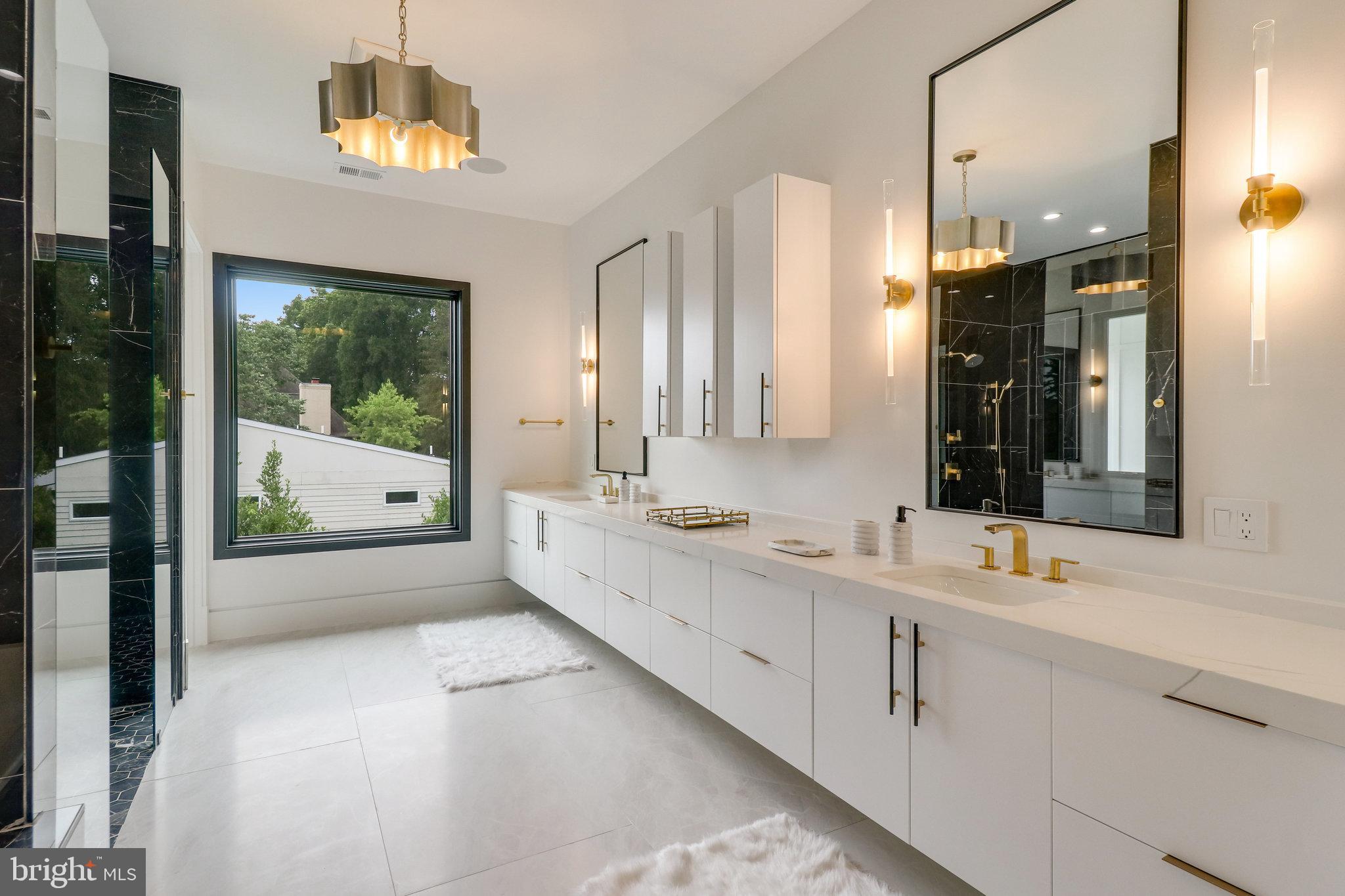 7816 GEORGETOWN PIKE