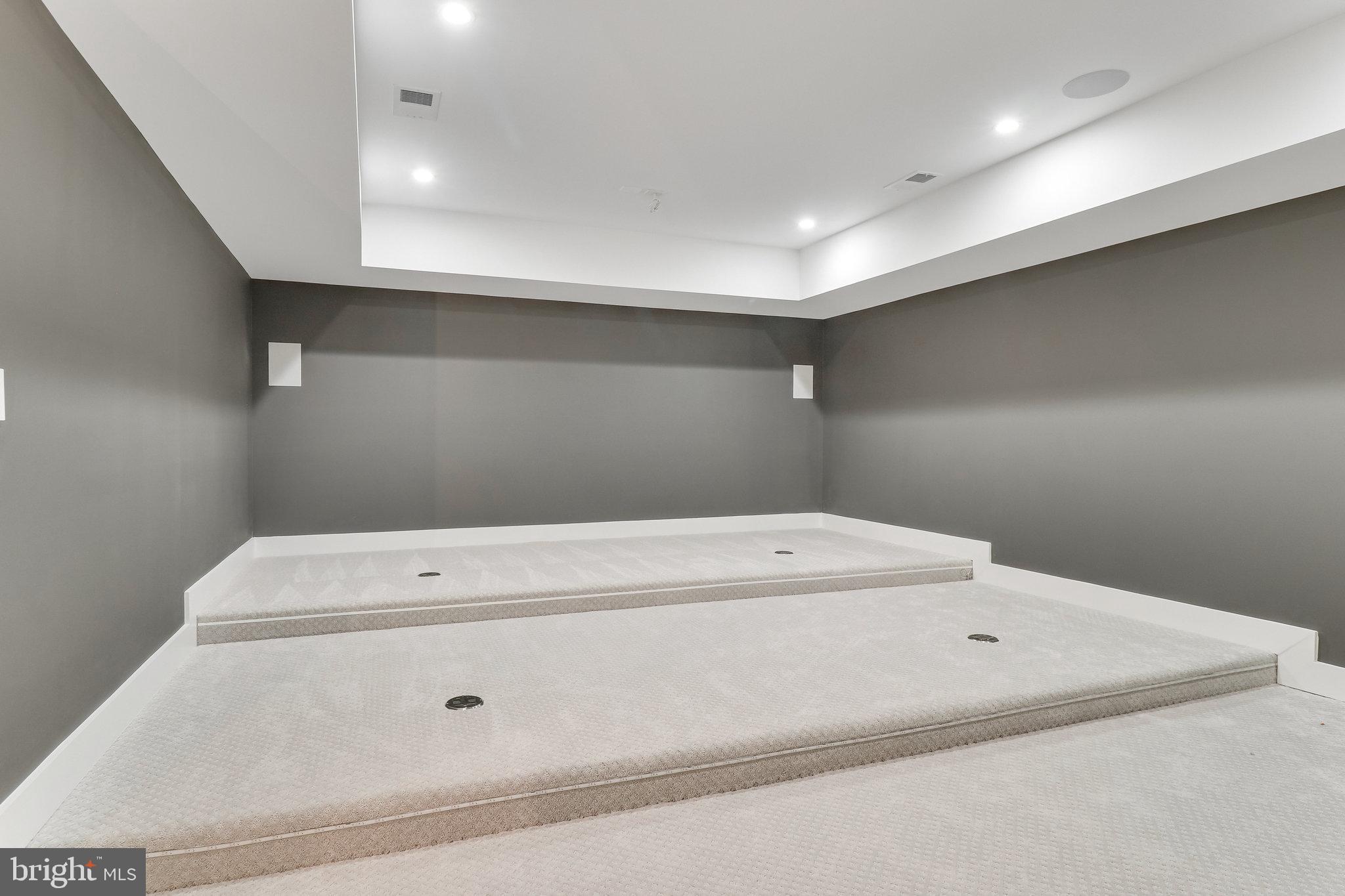 7816 GEORGETOWN PIKE