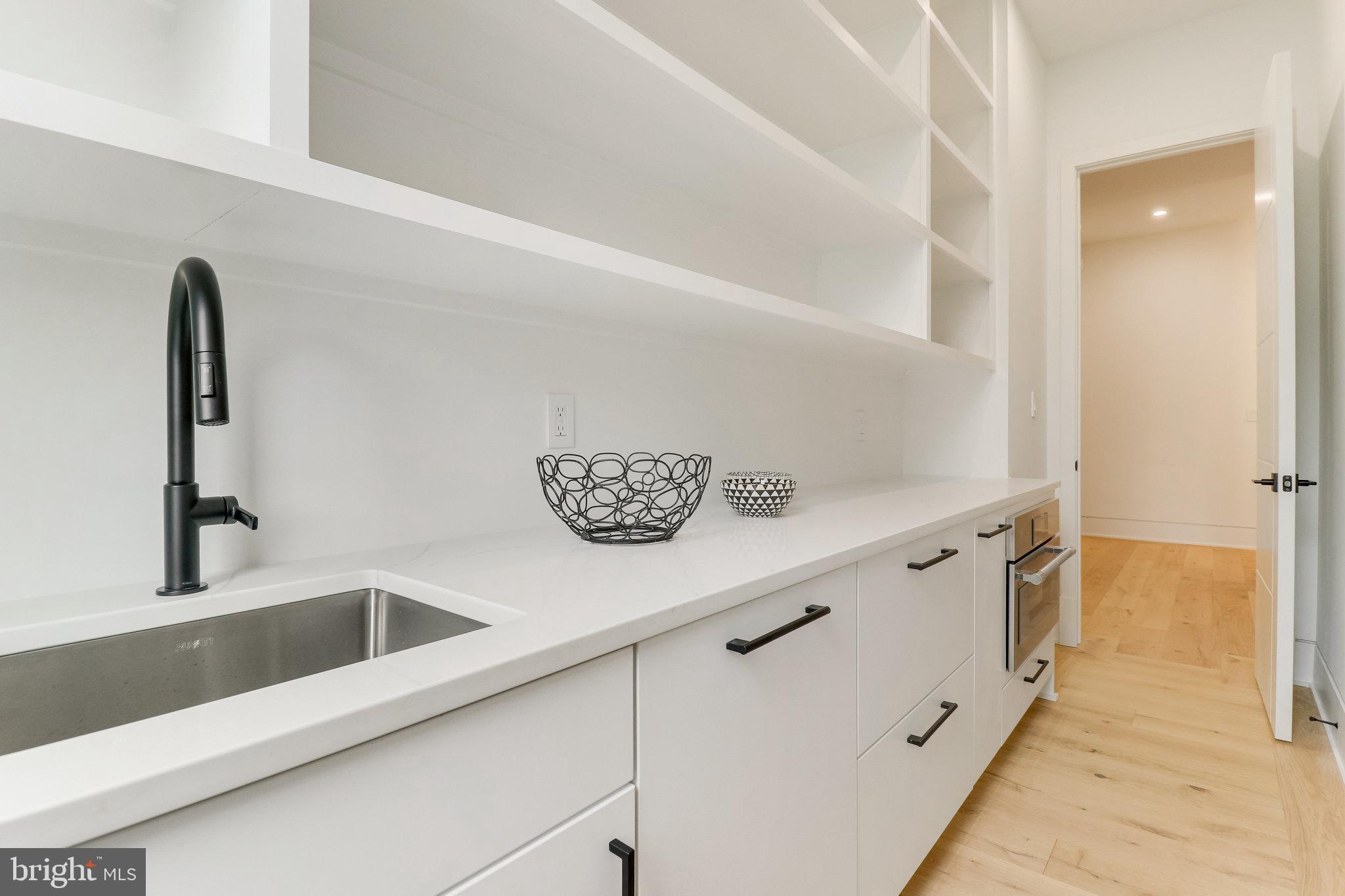 7816 GEORGETOWN PIKE