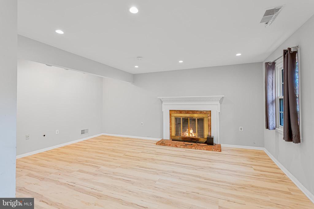 12027 CHEVIOT DRIVE