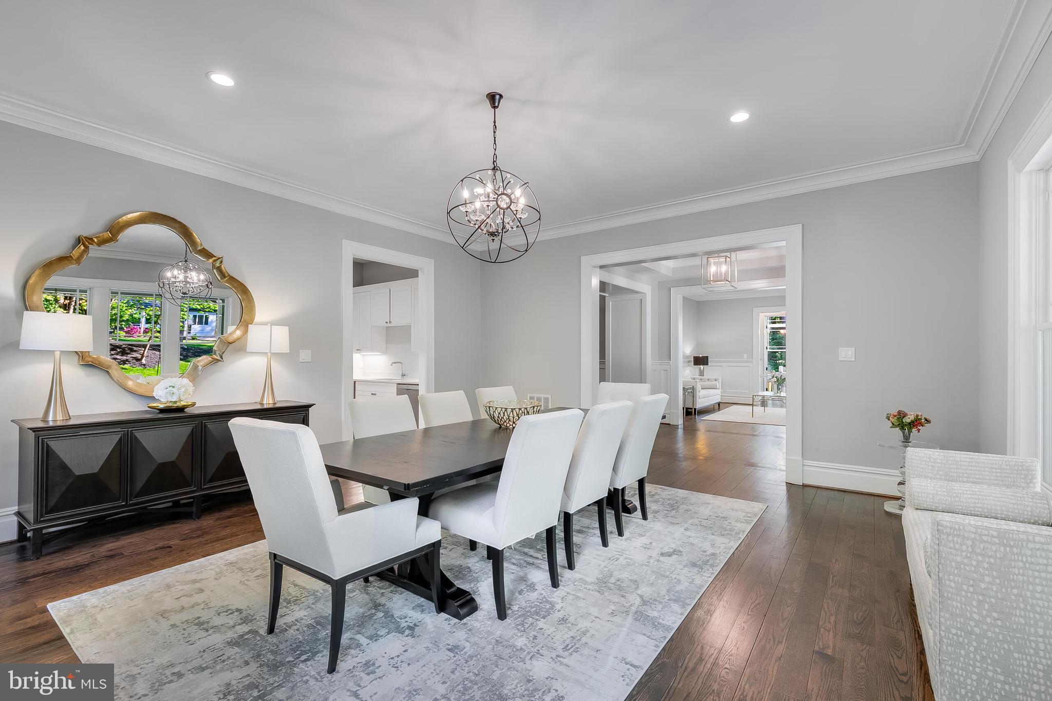 7004 RIVER OAKS DRIVE