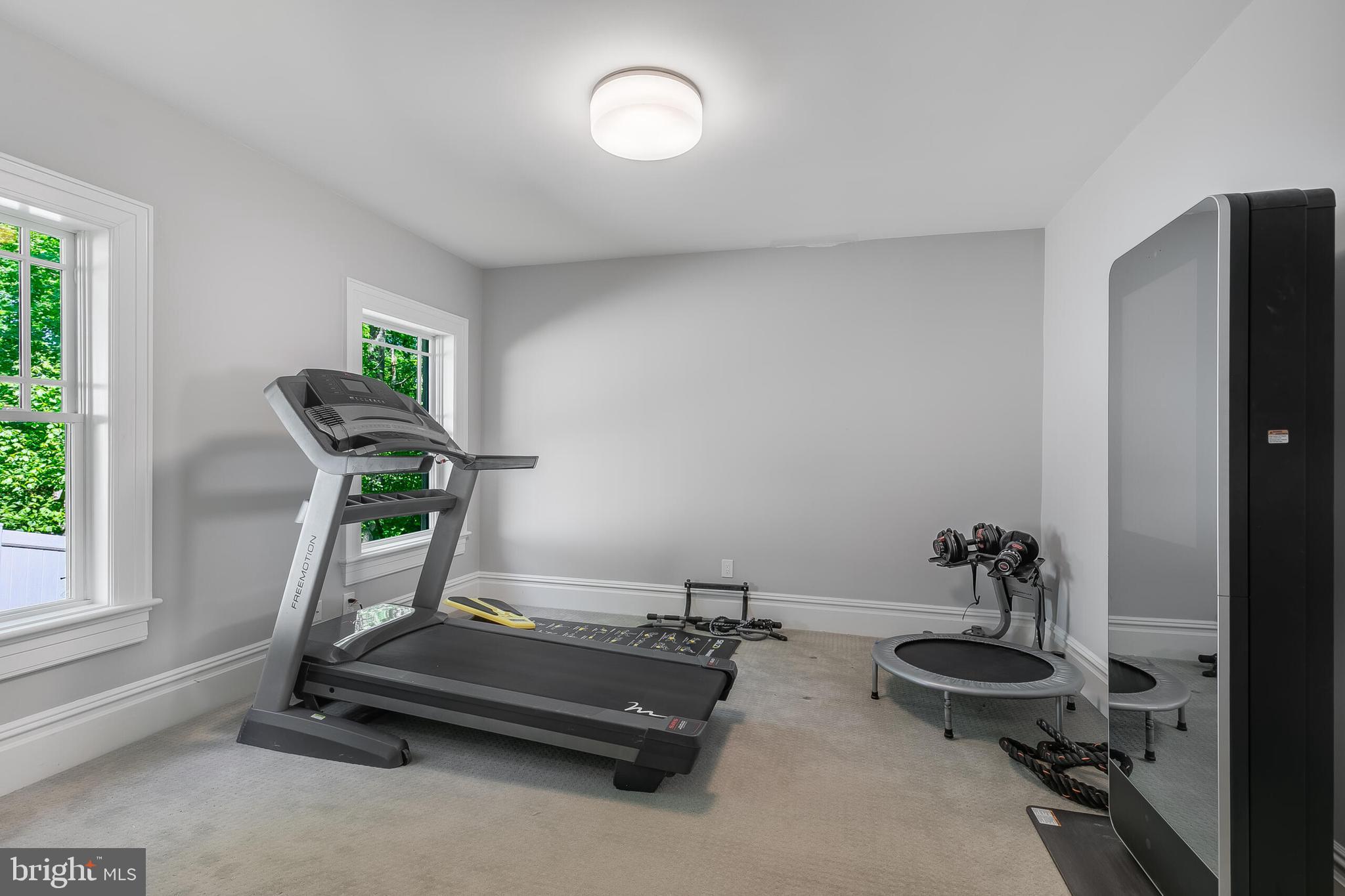 7004 RIVER OAKS DRIVE