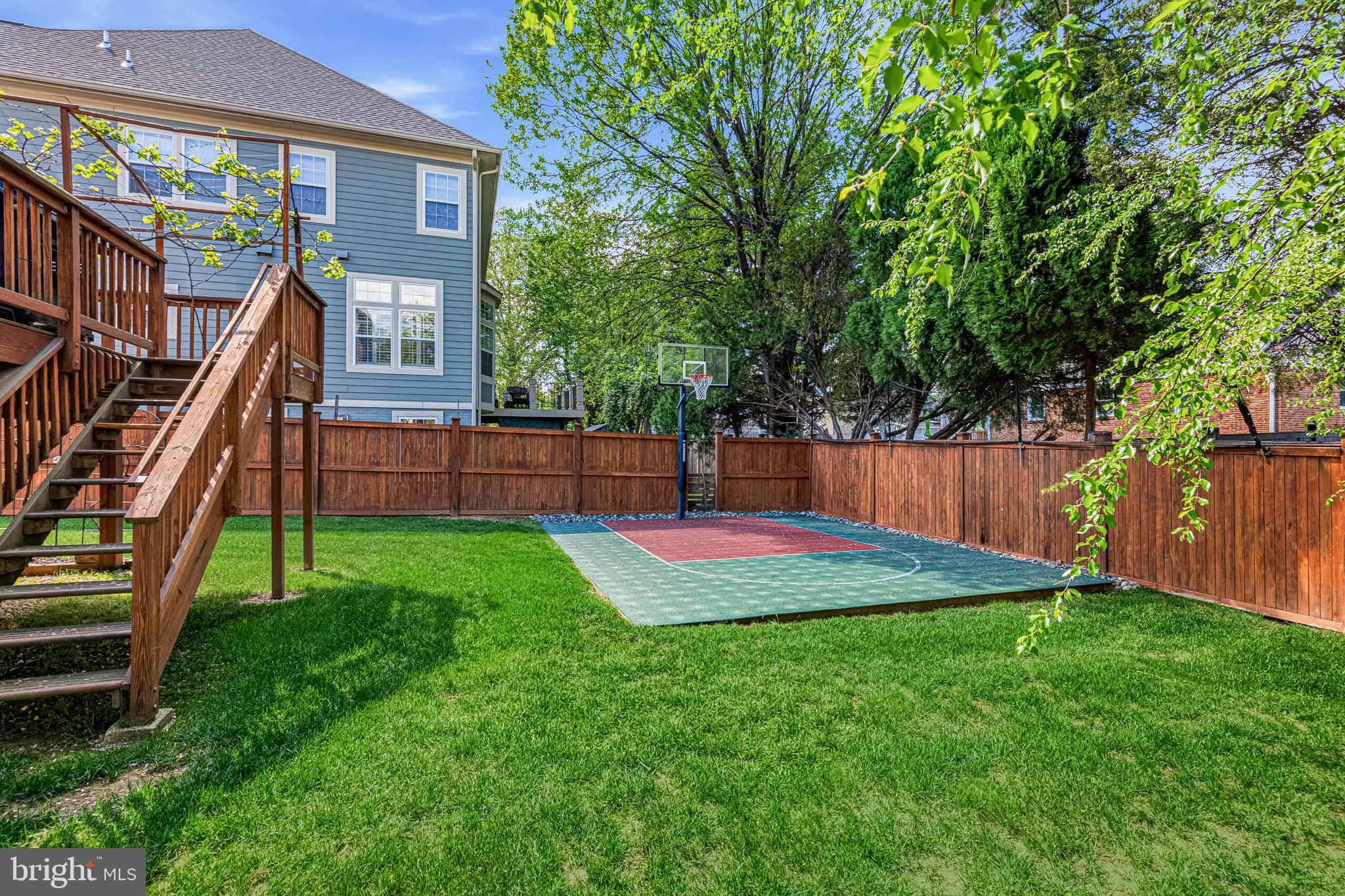 6804 DEAN DRIVE