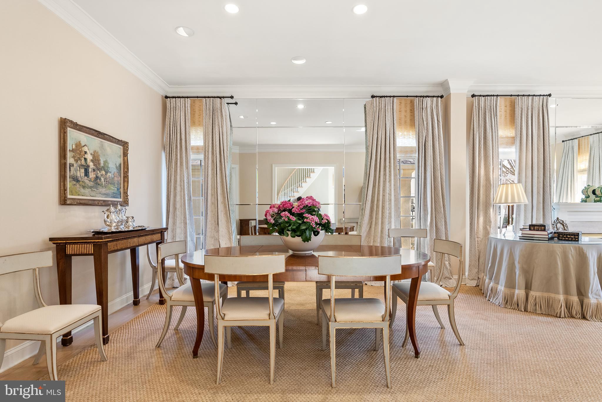 7440 OLD MAPLE SQUARE