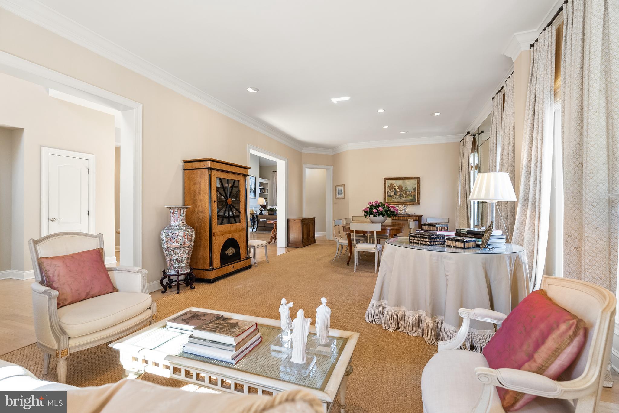 7440 OLD MAPLE SQUARE