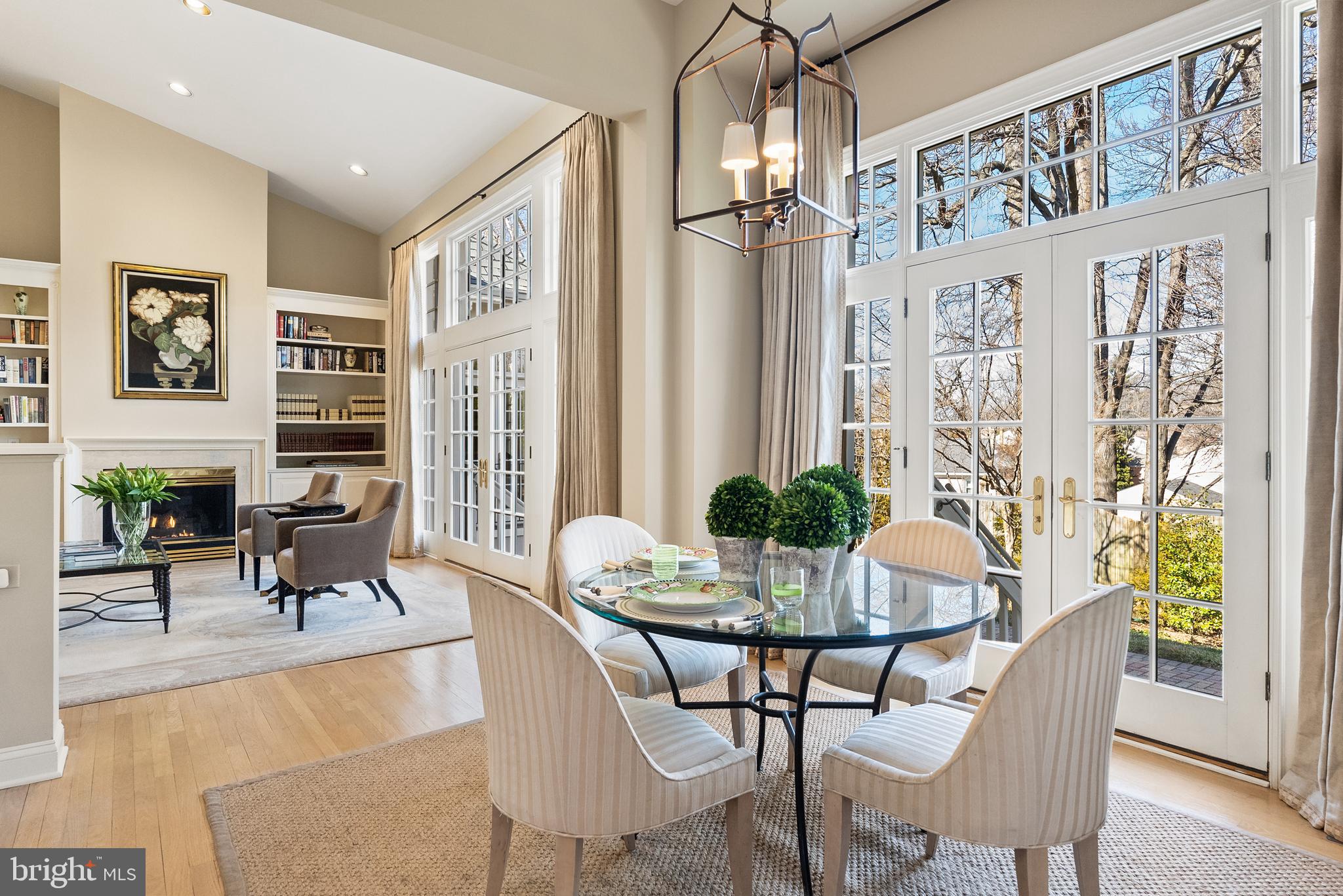 7440 OLD MAPLE SQUARE