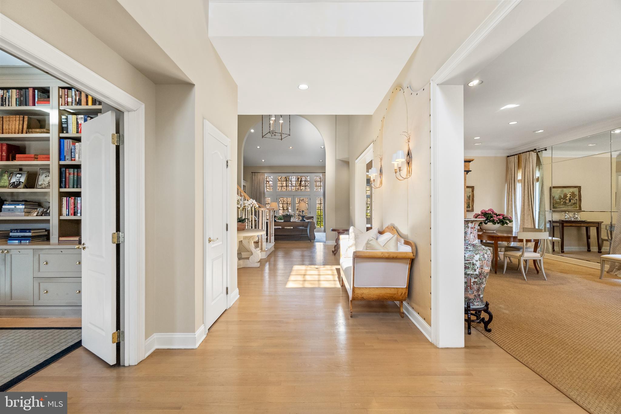 7440 OLD MAPLE SQUARE