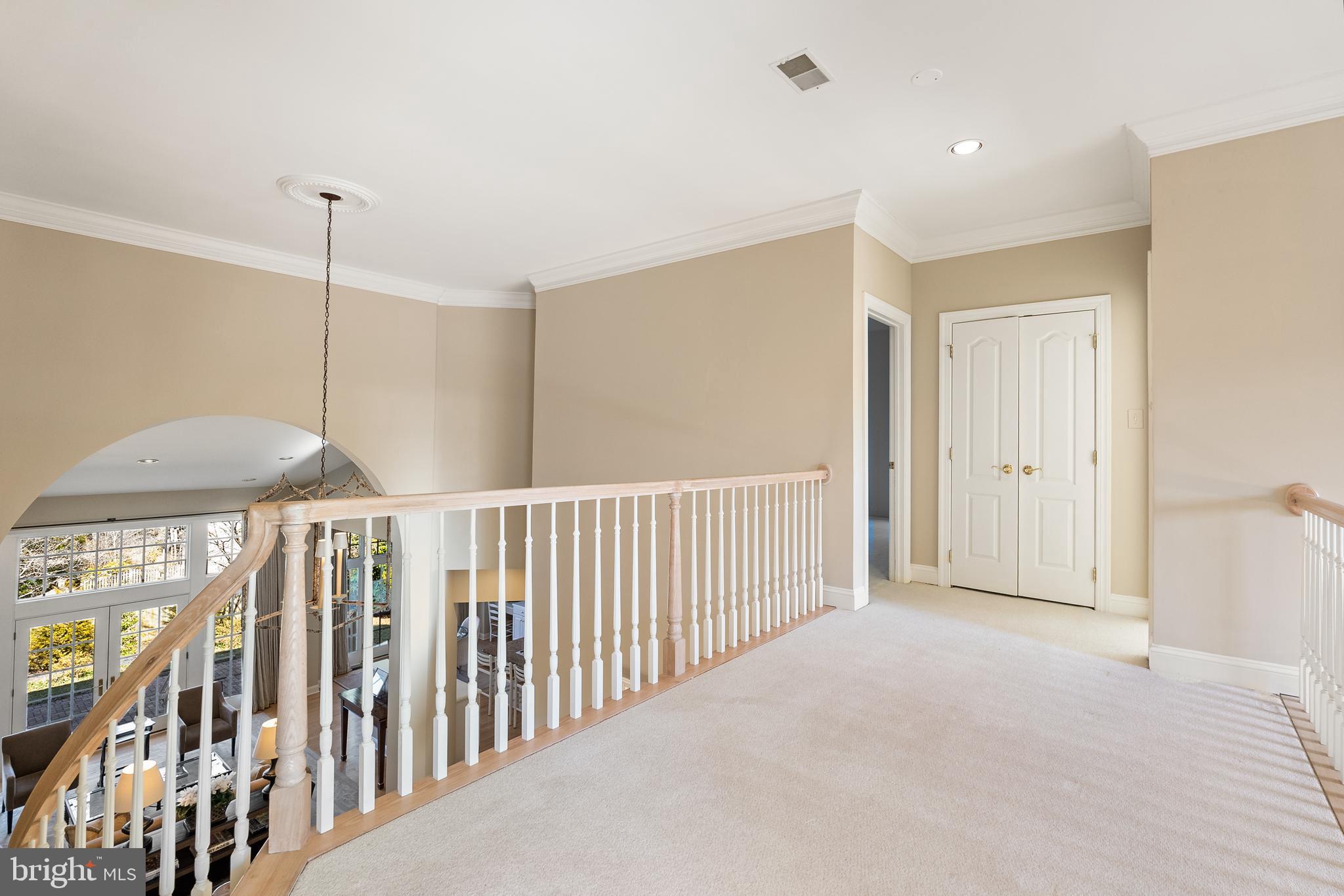 7440 OLD MAPLE SQUARE