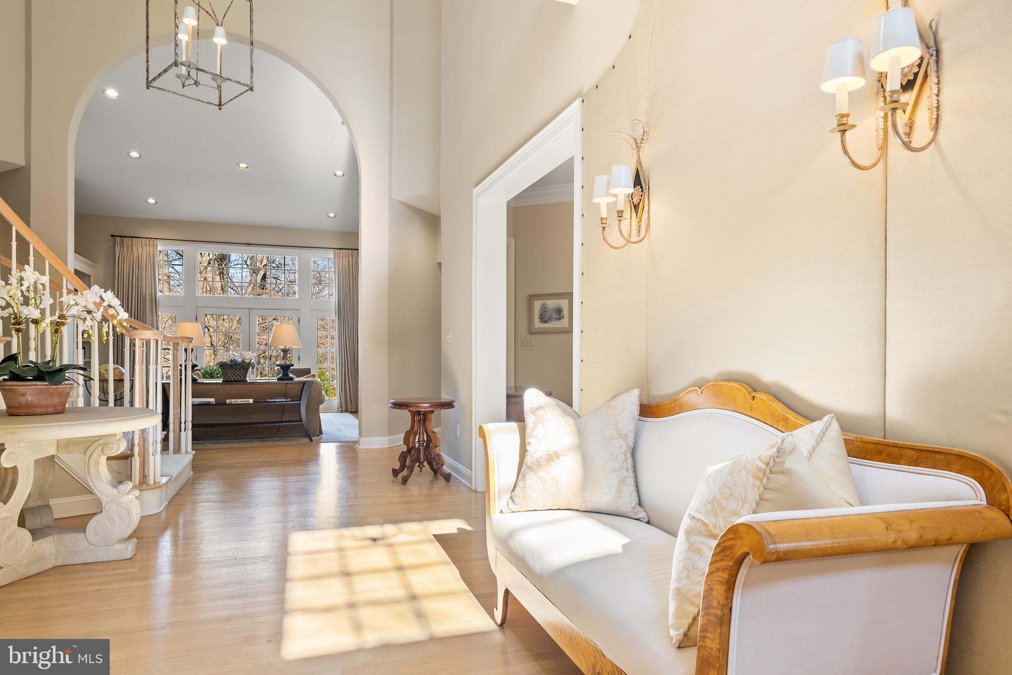 7440 OLD MAPLE SQUARE