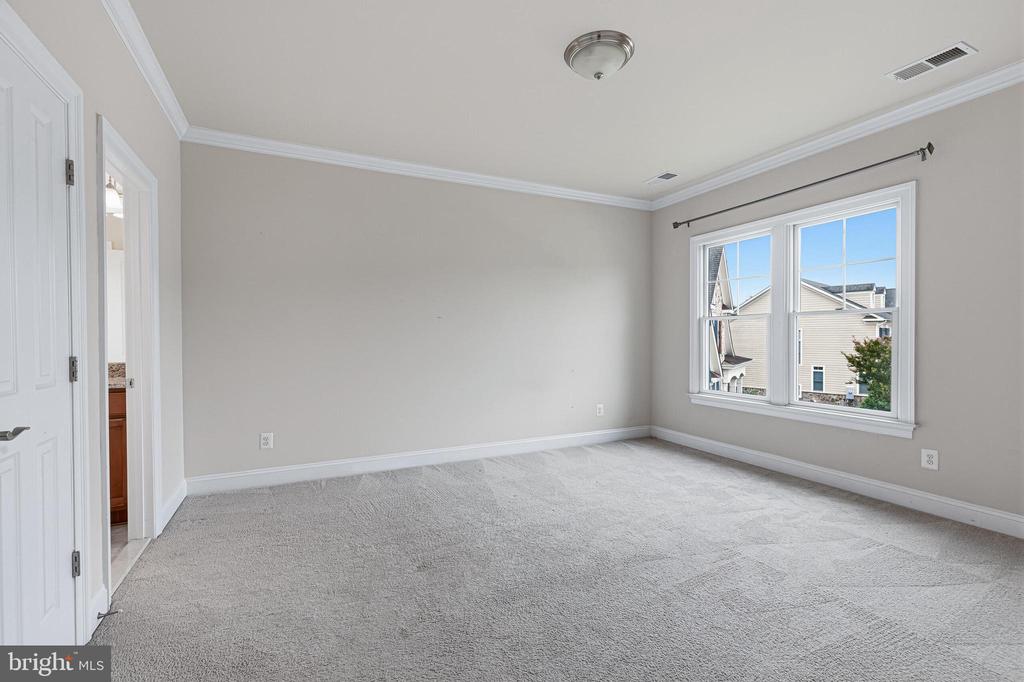 1751 TYSONS CREST LANE