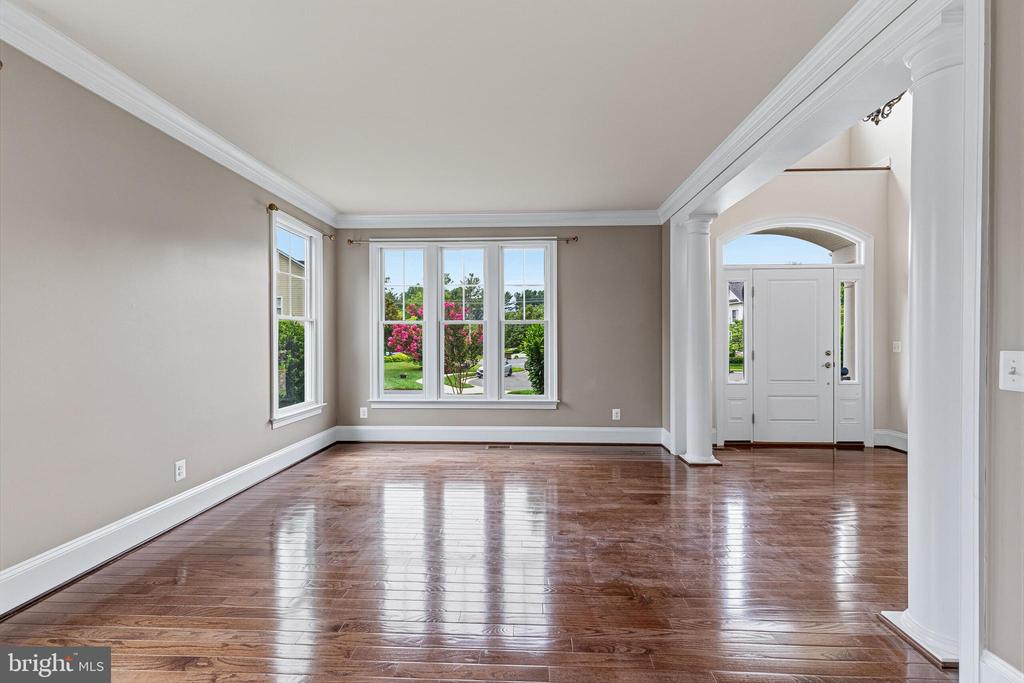 1751 TYSONS CREST LANE