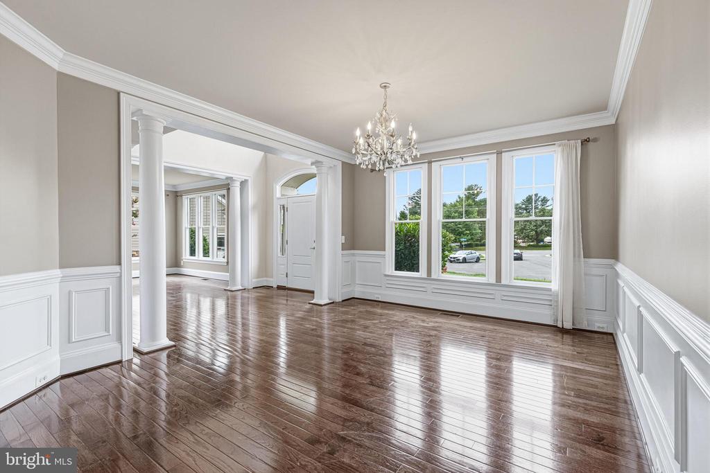 1751 TYSONS CREST LANE