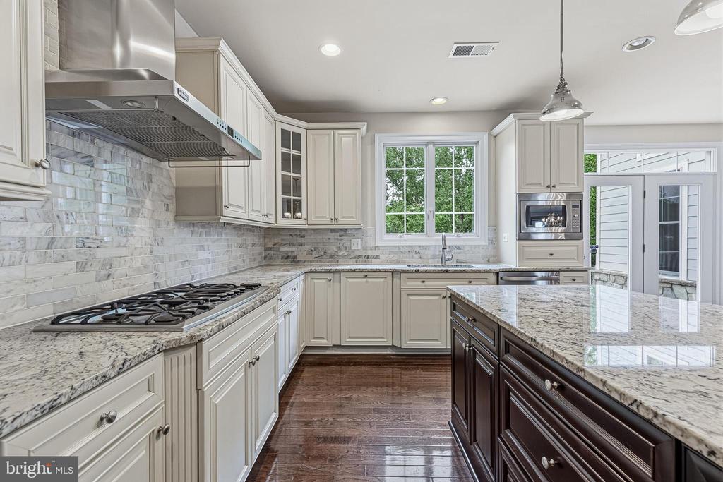 1751 TYSONS CREST LANE