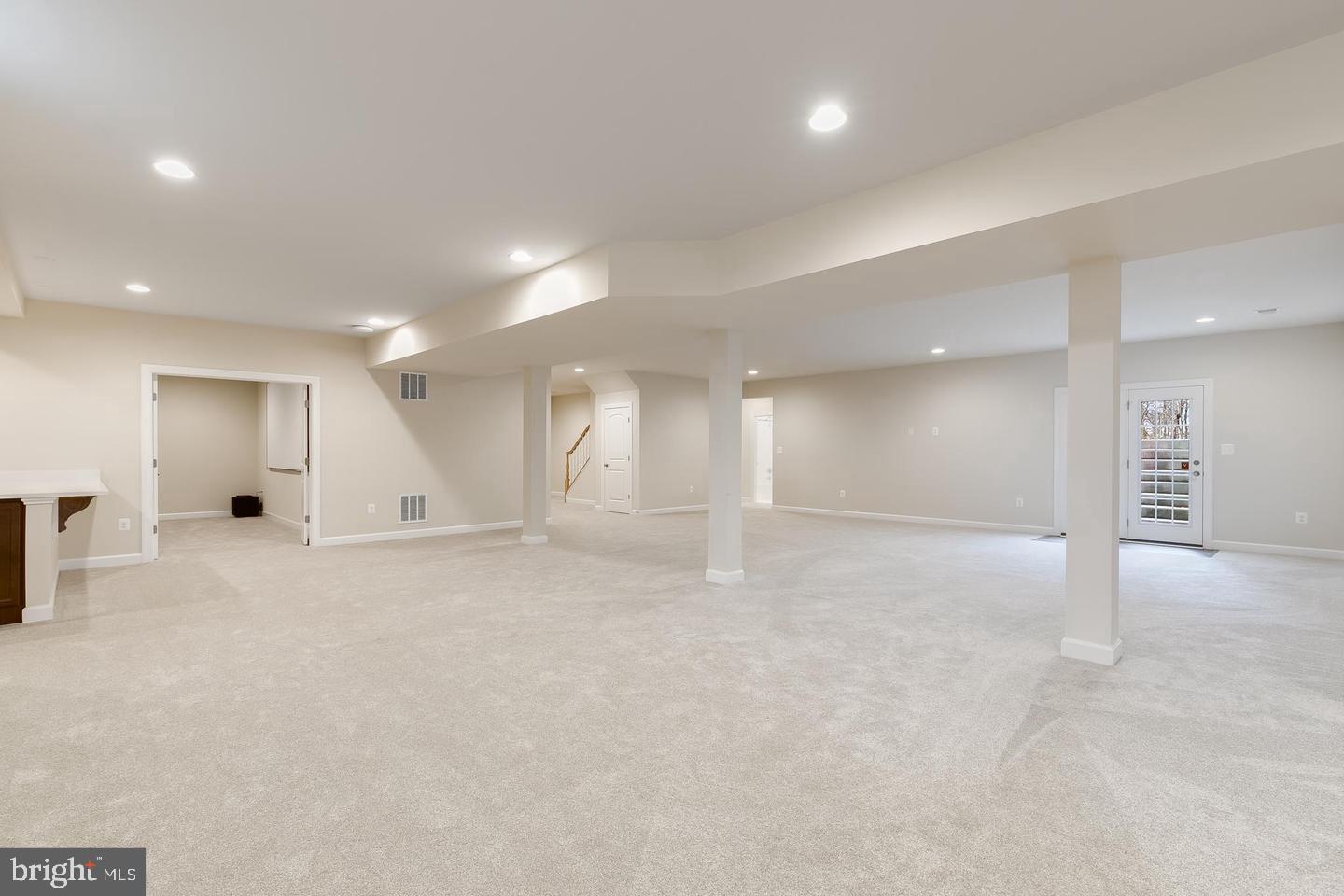 21881 Willisville Rd