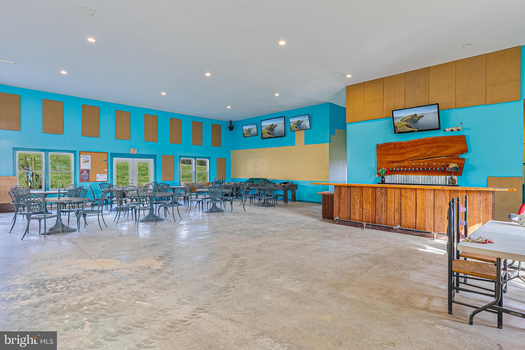 34266 WILLIAMS GAP ROAD