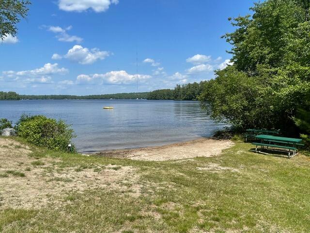 28 Pond View Way, 28