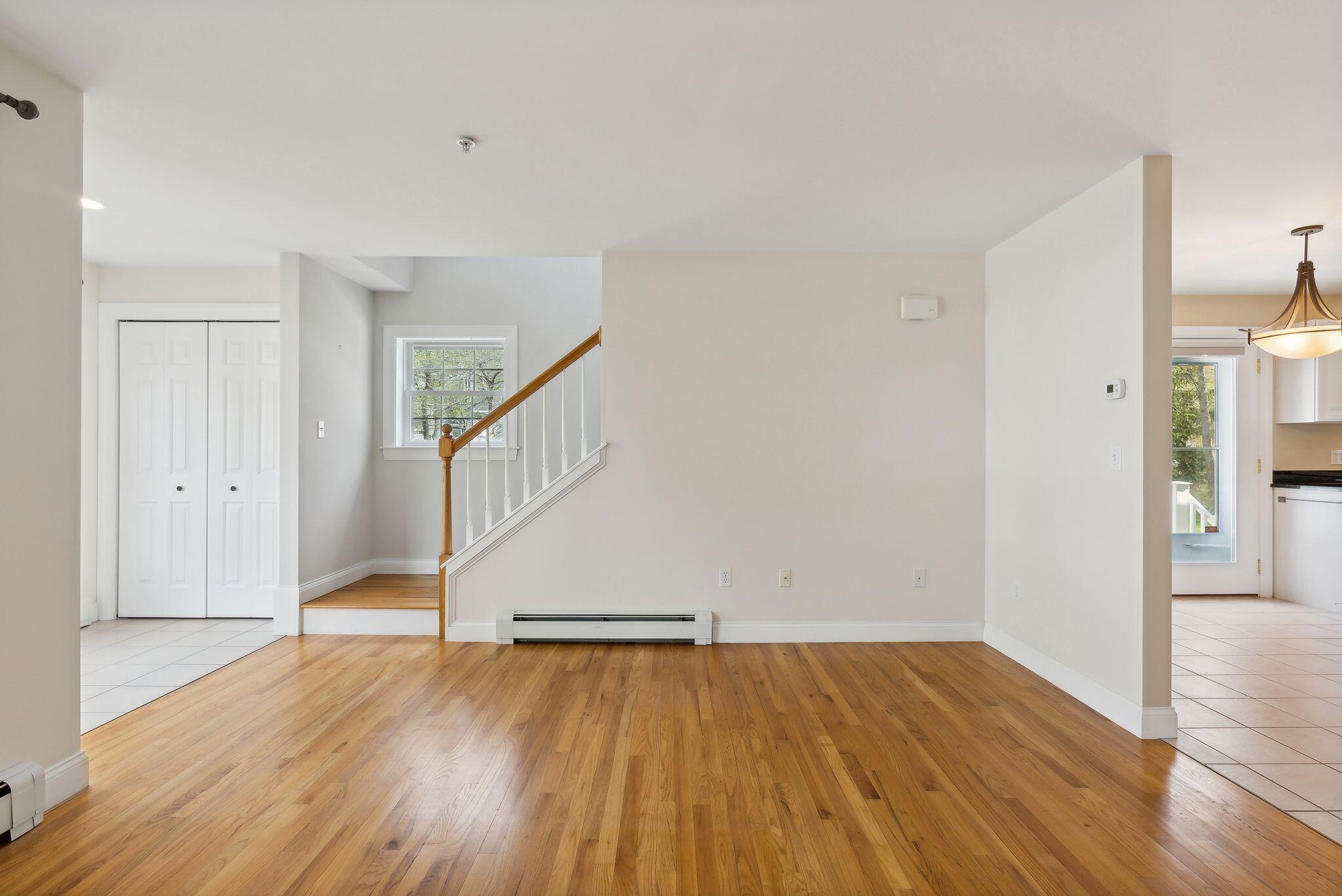 65 Delaware Court, E1