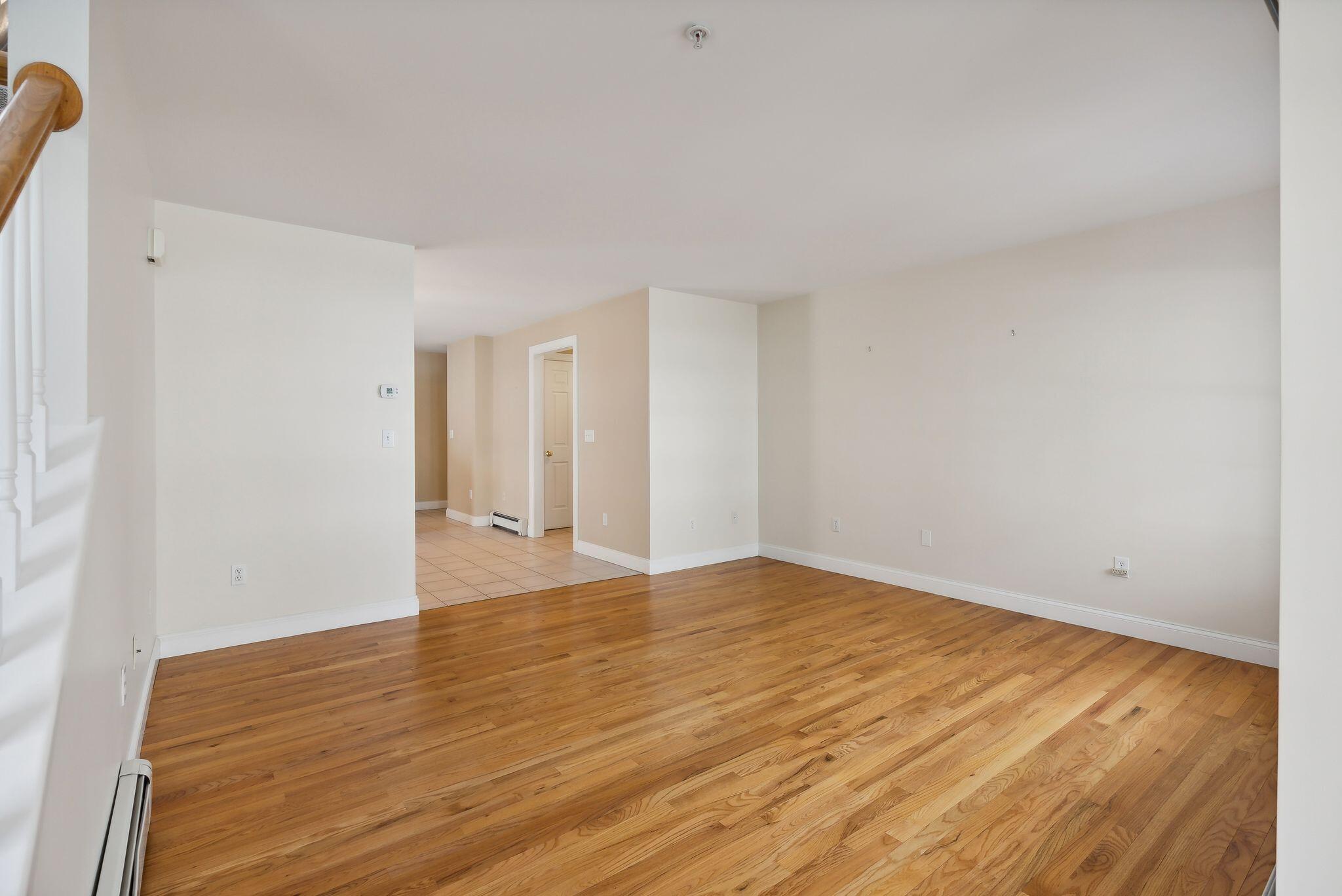 65 Delaware Court, E1
