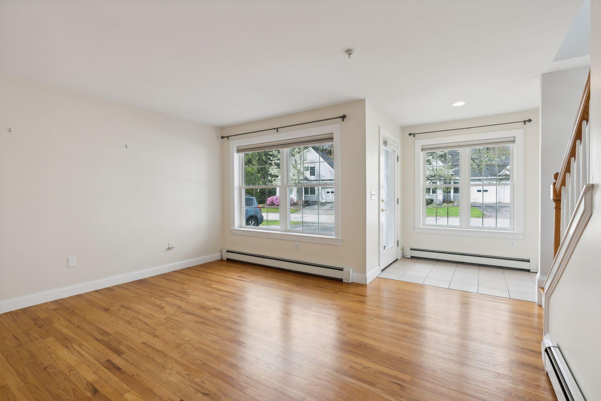 65 Delaware Court, E1