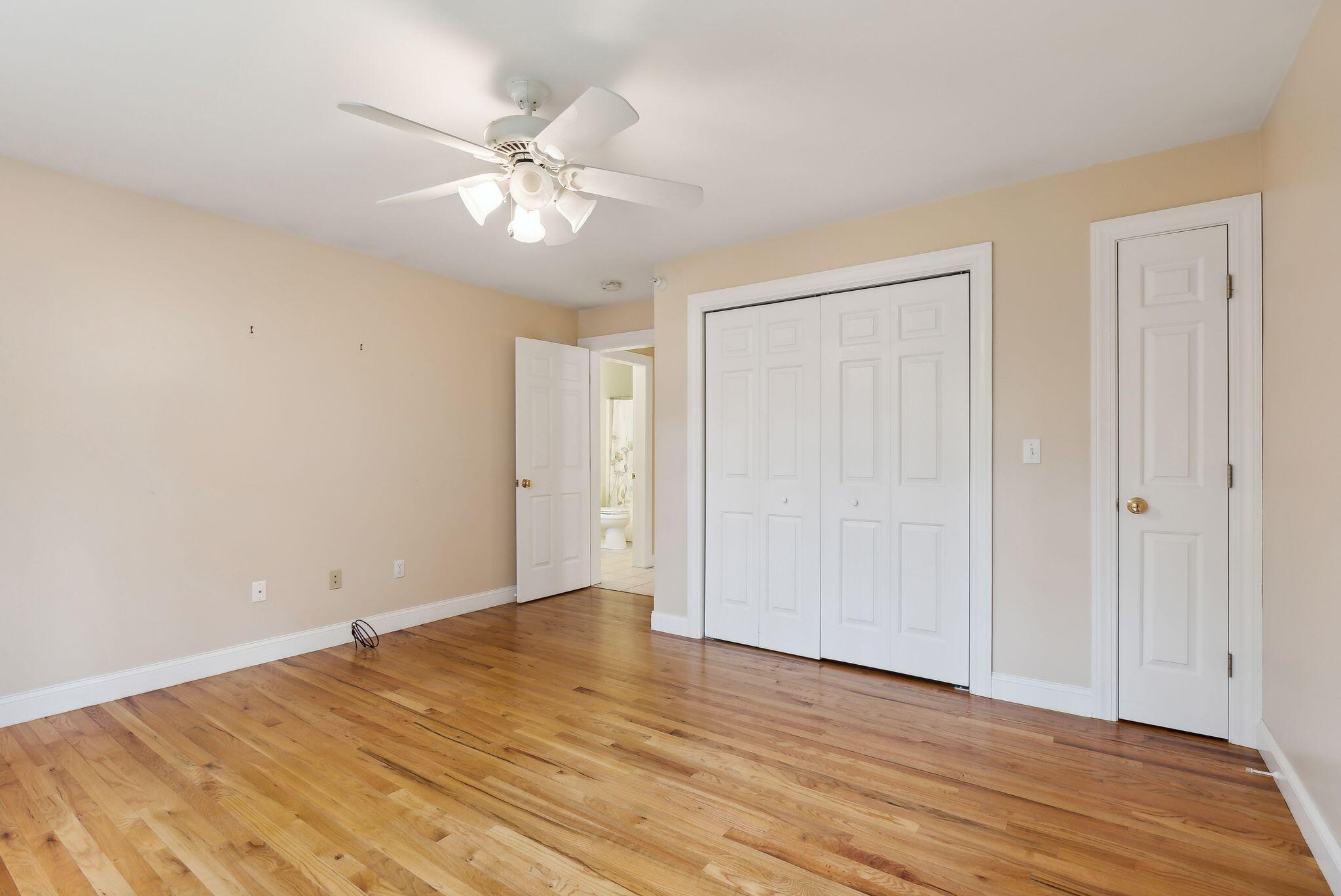 65 Delaware Court, E1
