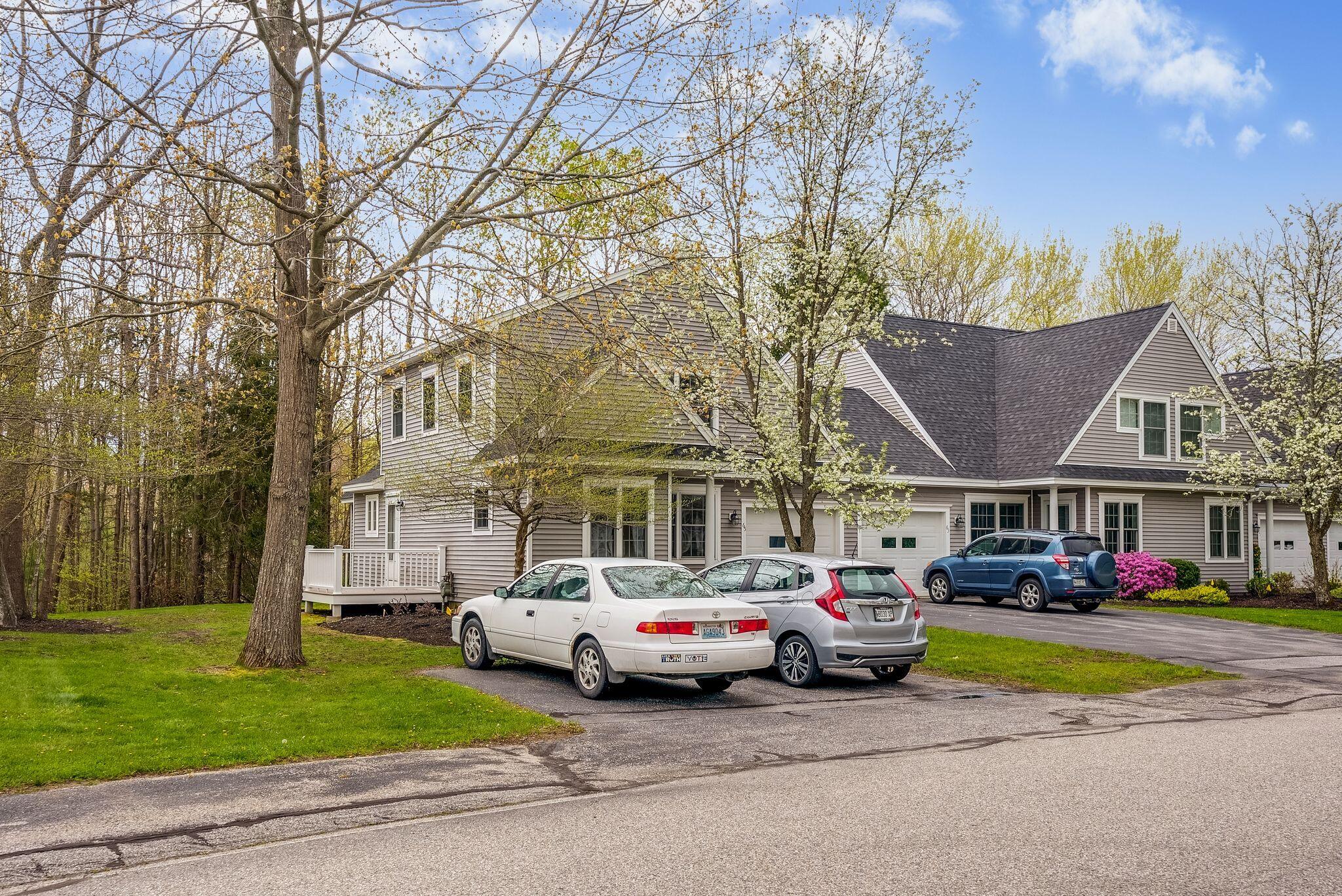 65 Delaware Court, E1