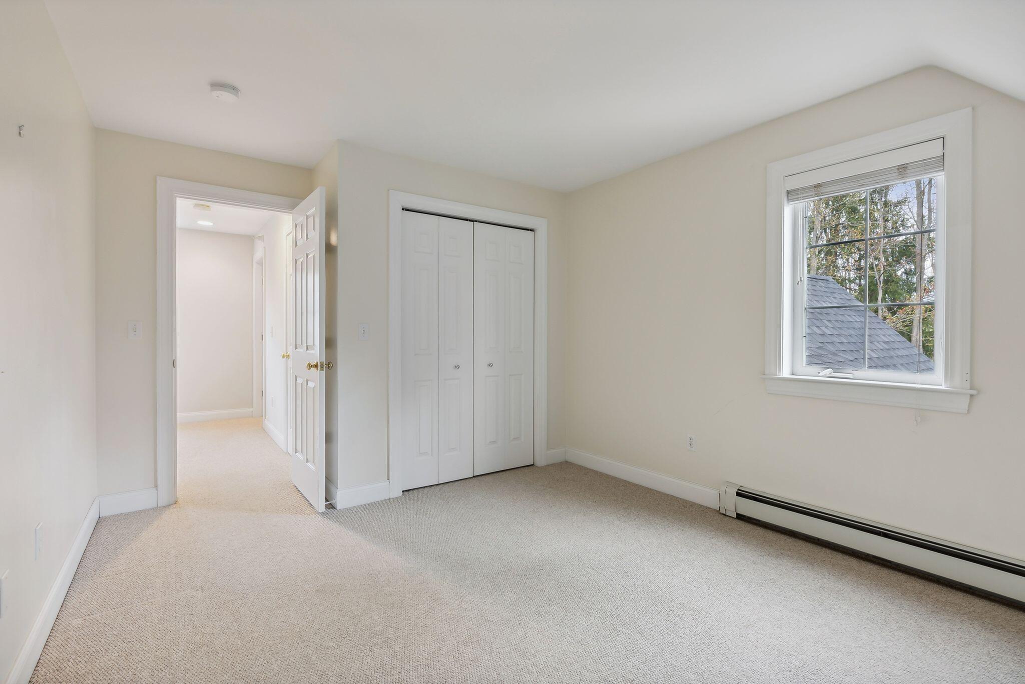 65 Delaware Court, E1