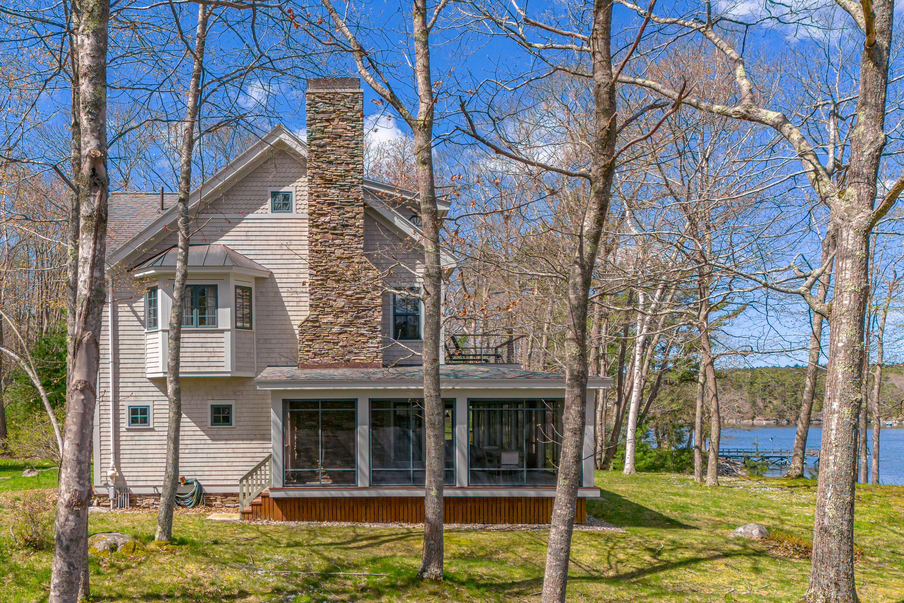 398 North End Road