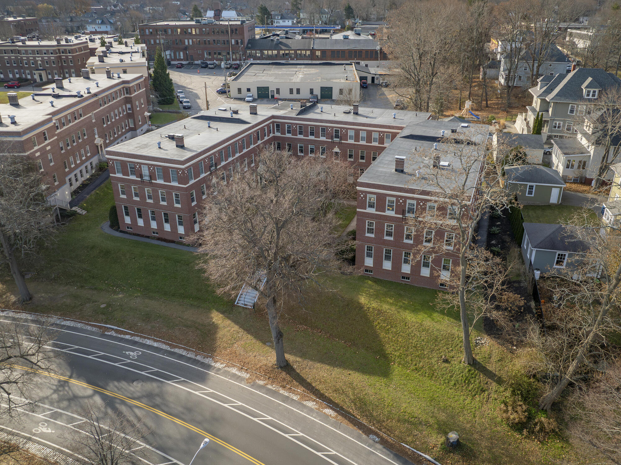 290 Baxter Boulevard, B3