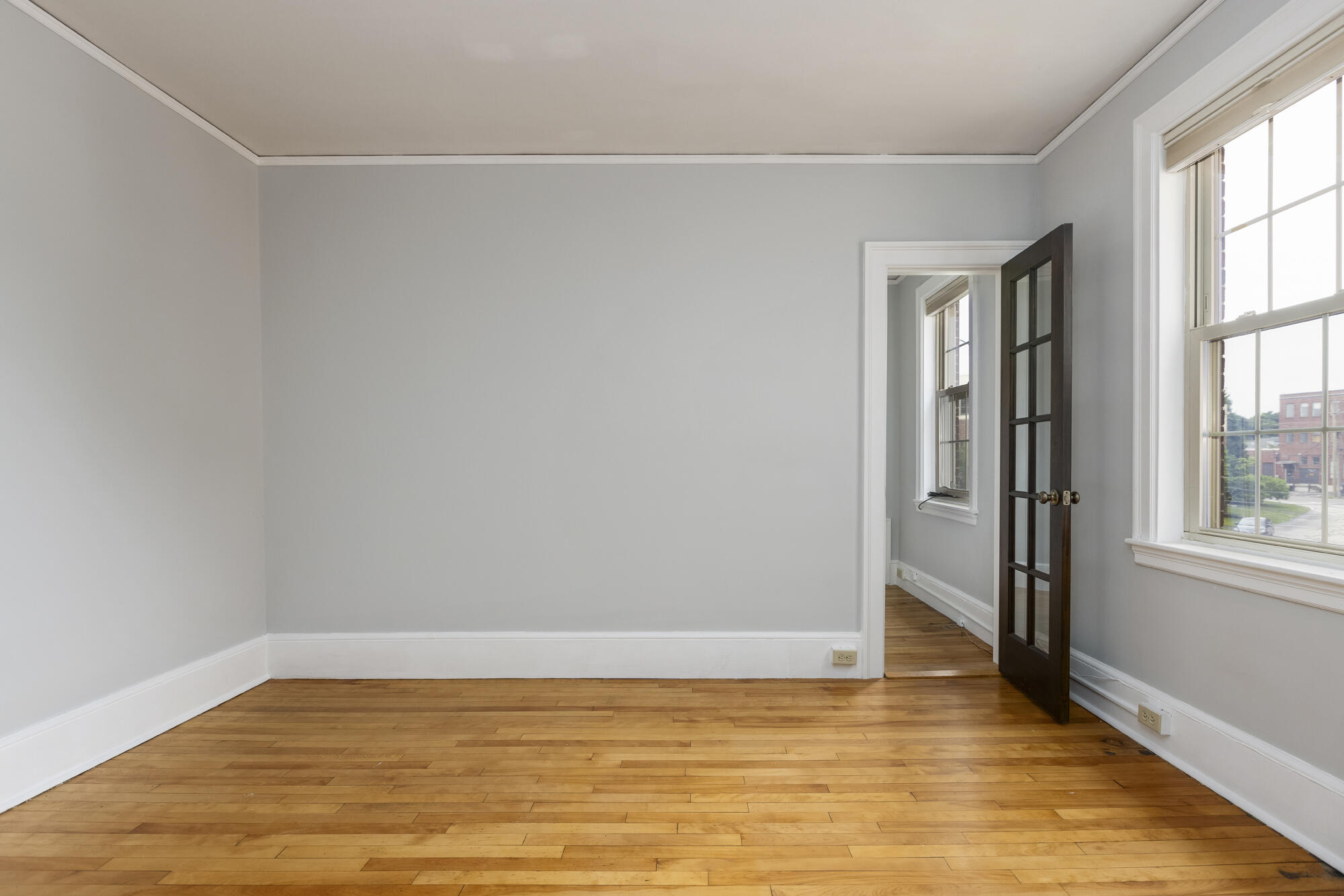 290 Baxter Boulevard, B3