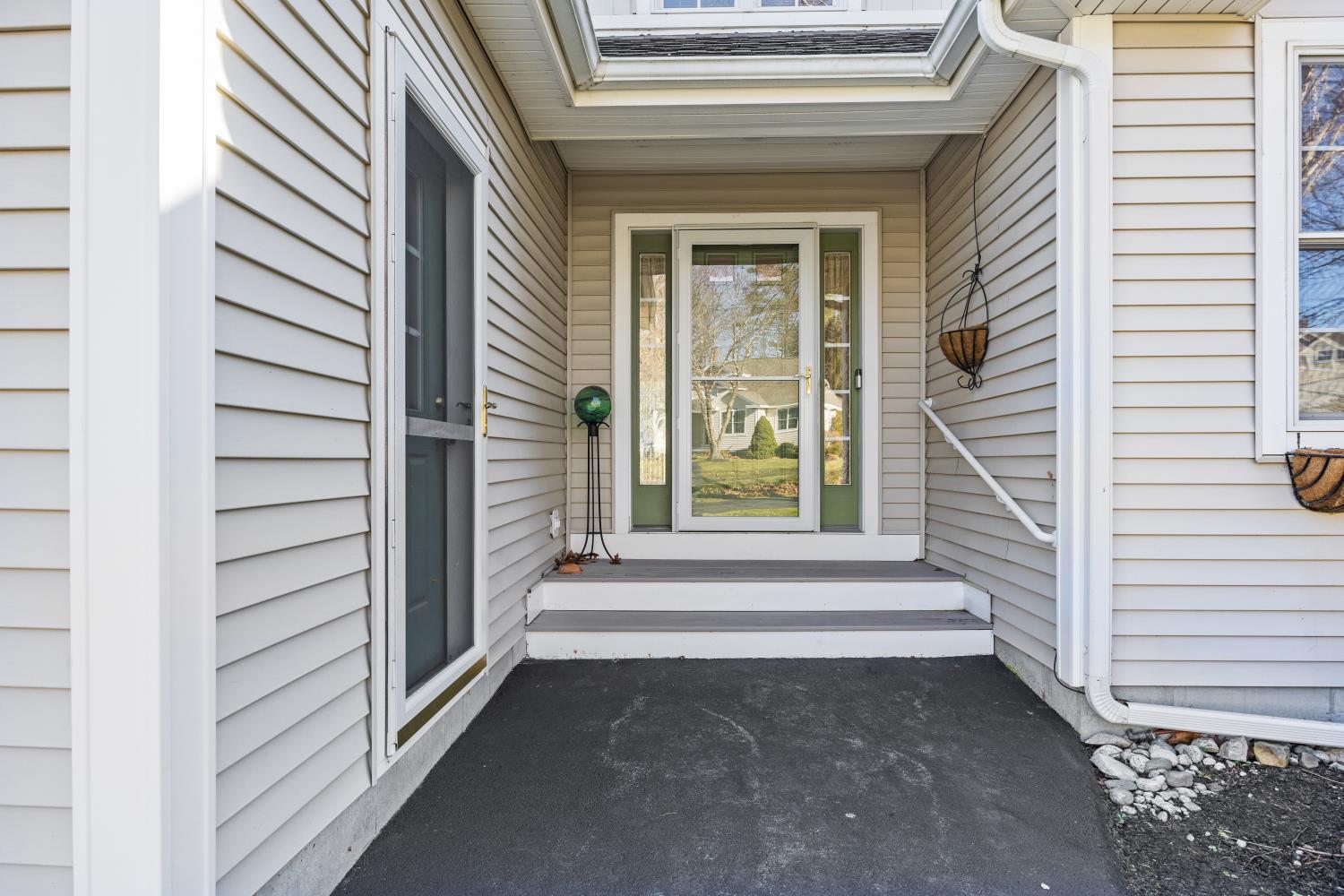 65 Grandview Drive, 27