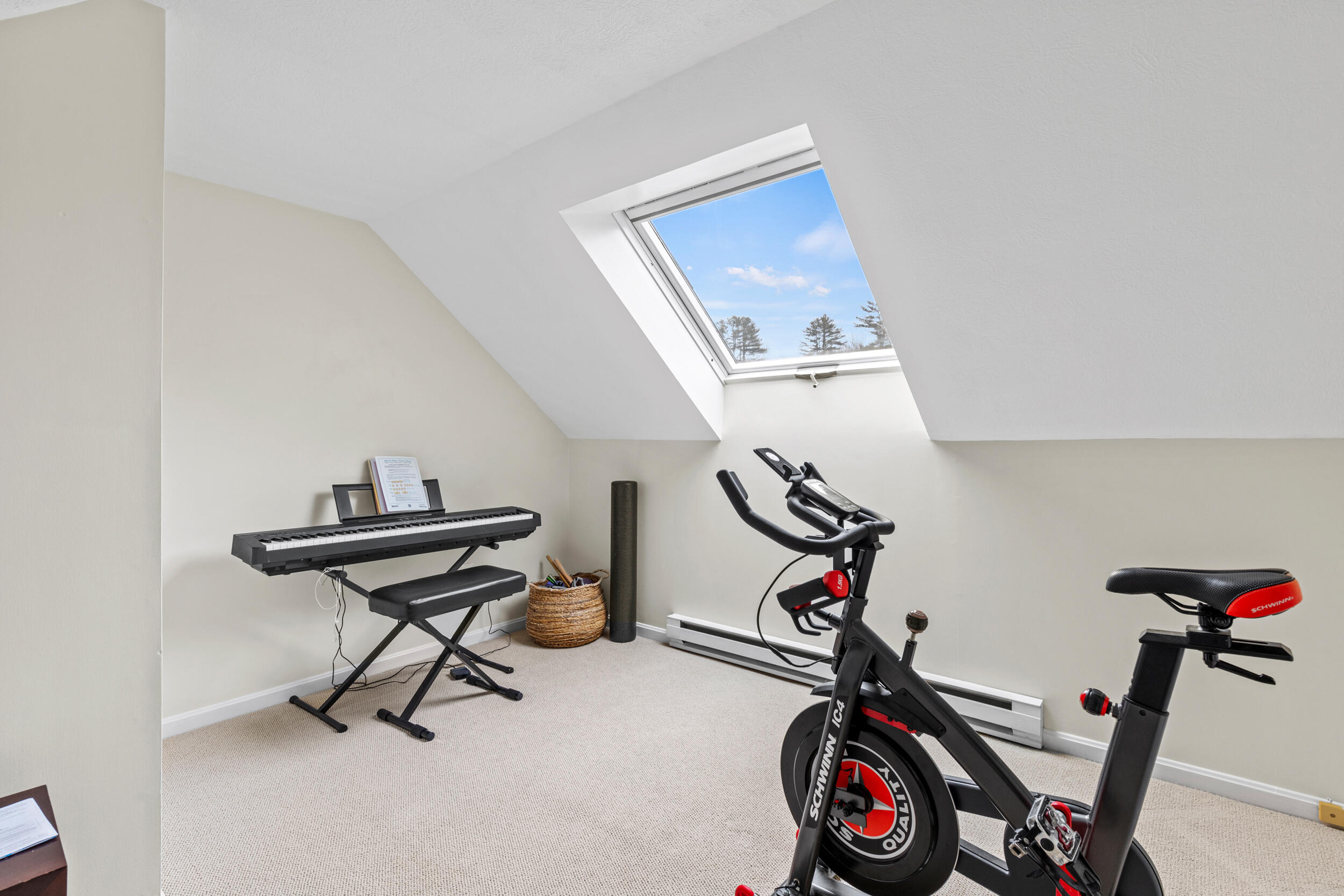 6 Penny Royal Court, 6