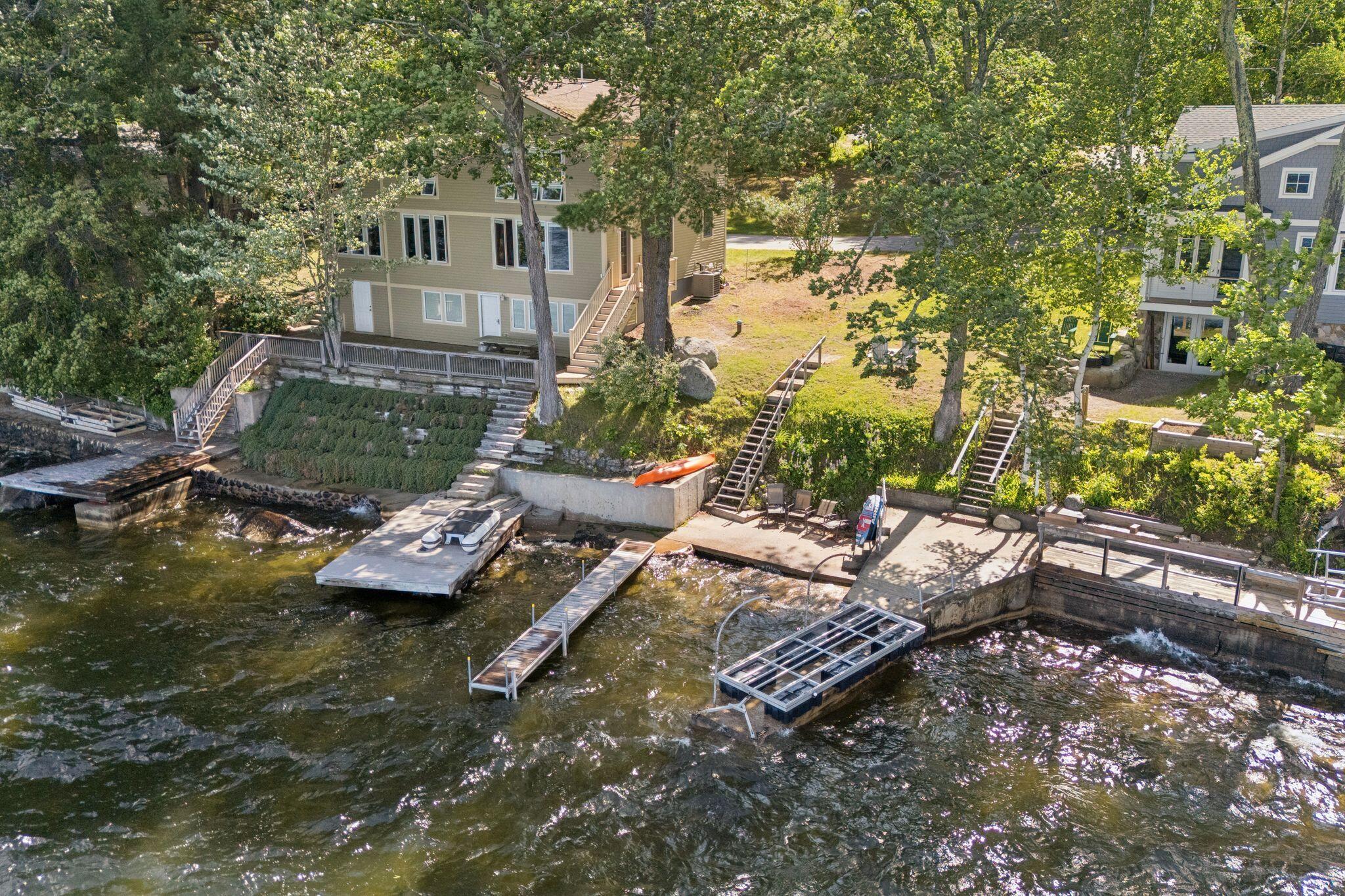 27 Lake Avenue