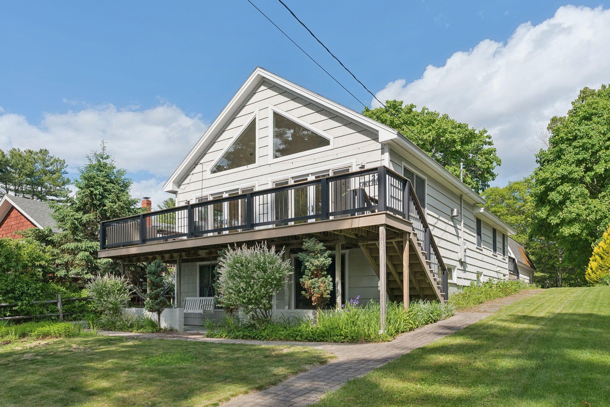 27 Lake Avenue