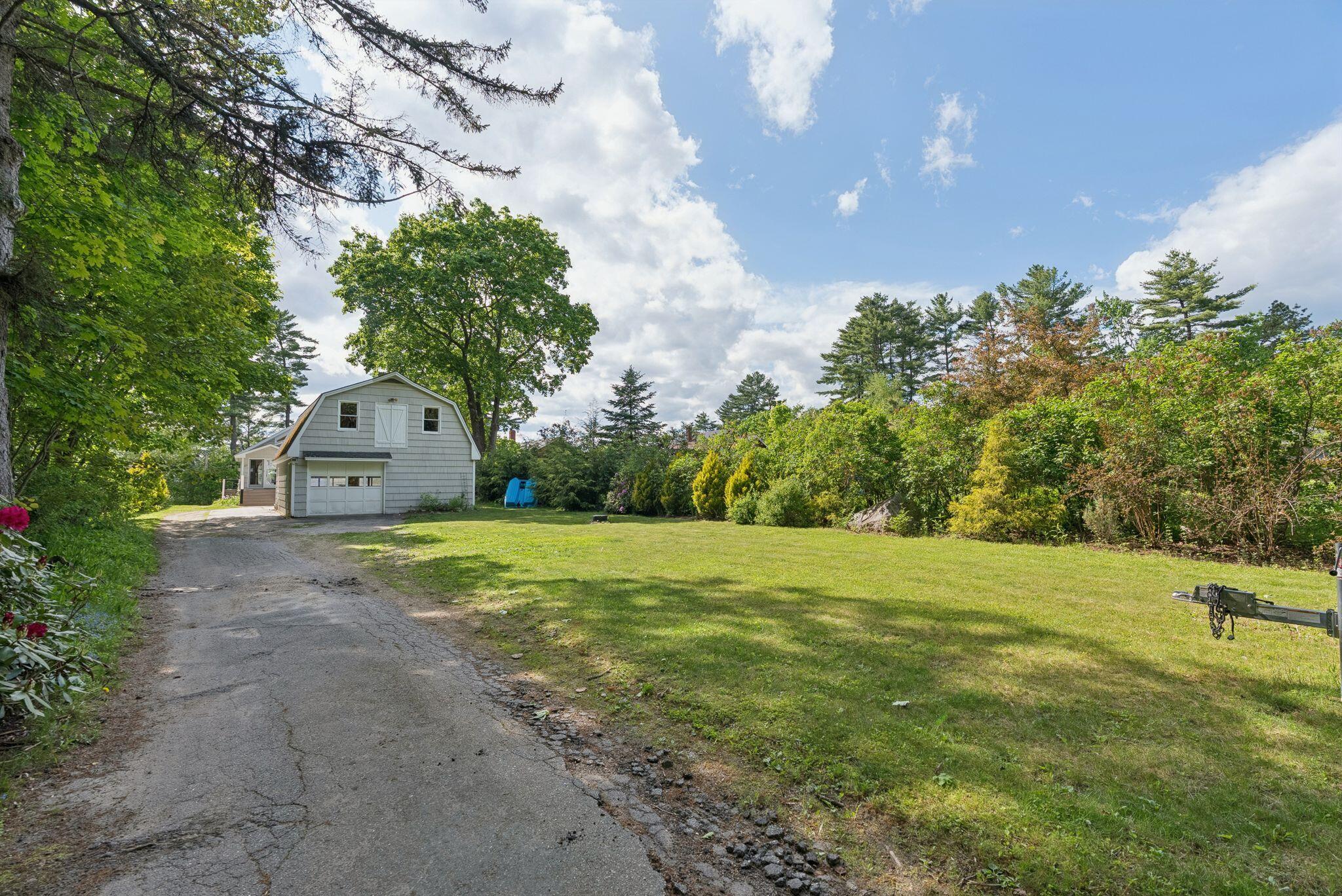 27 Lake Avenue