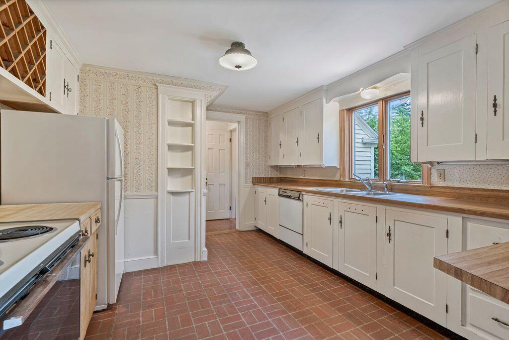 5 Phillips Road