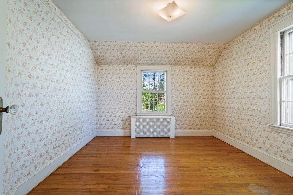 5 Phillips Road