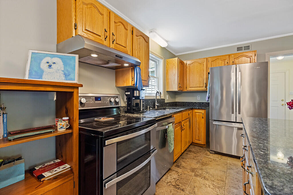 25 Powell Road, Cumberland