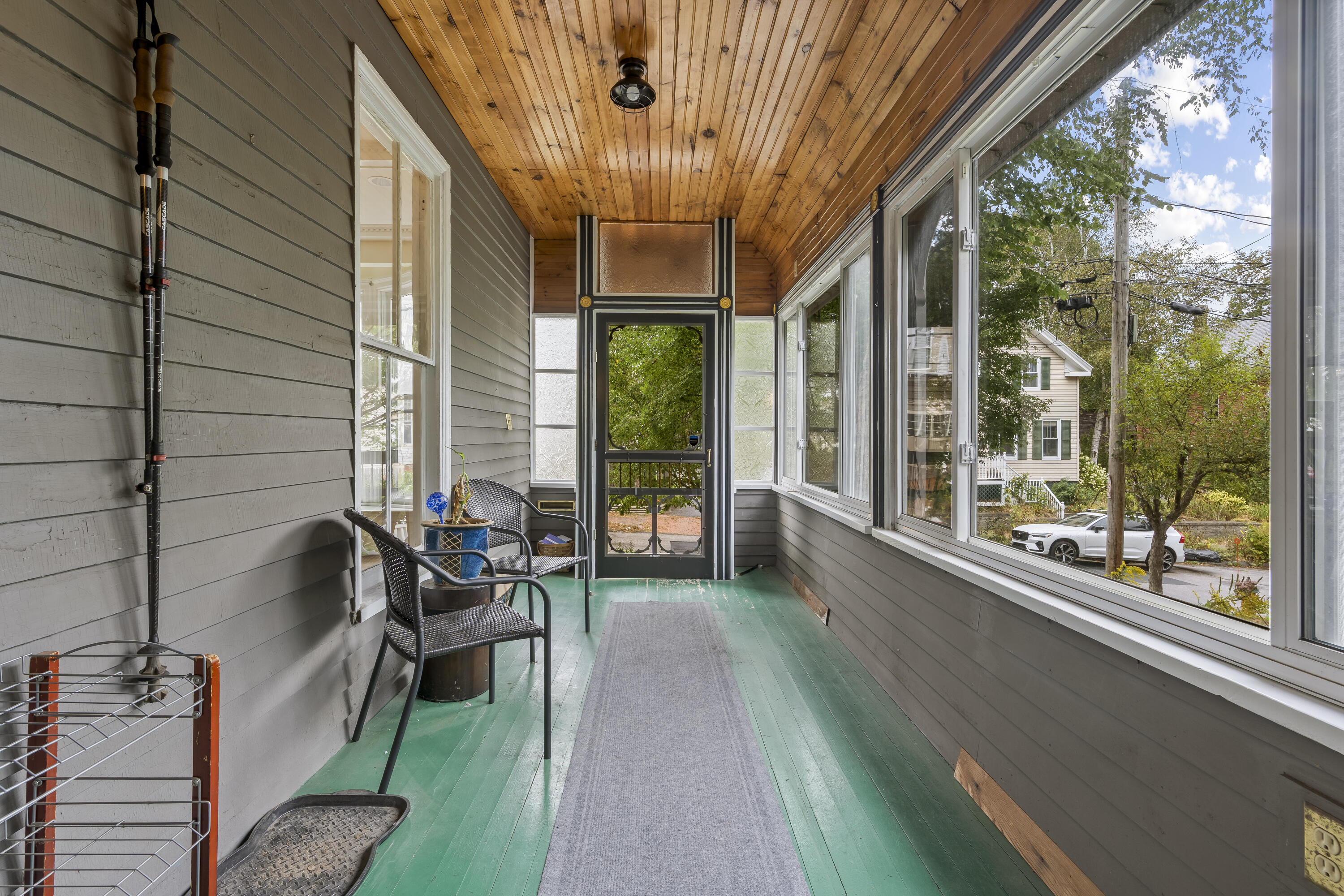 206 Coyle Street, 1
