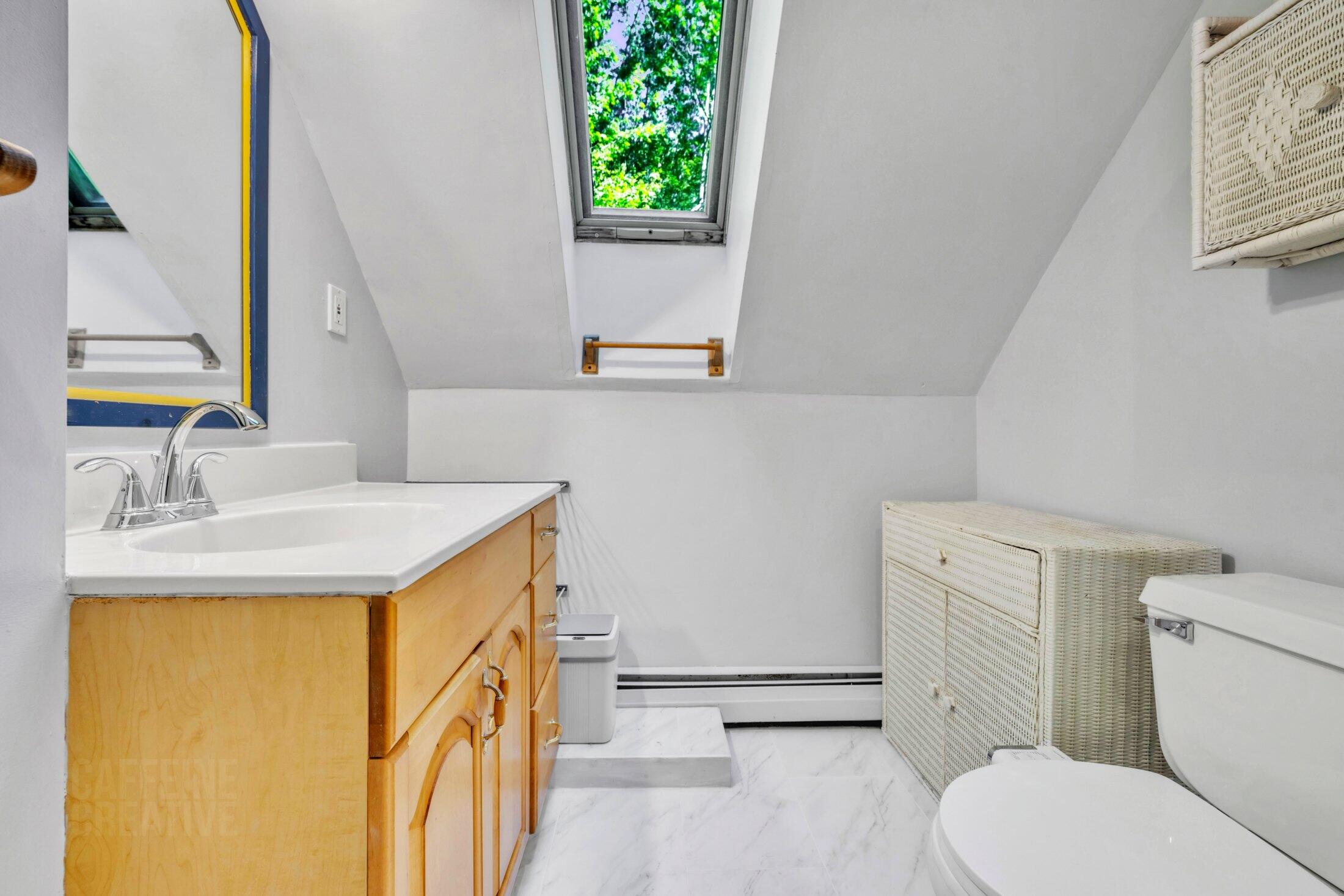 566 Pinkham Brook Road, Durham