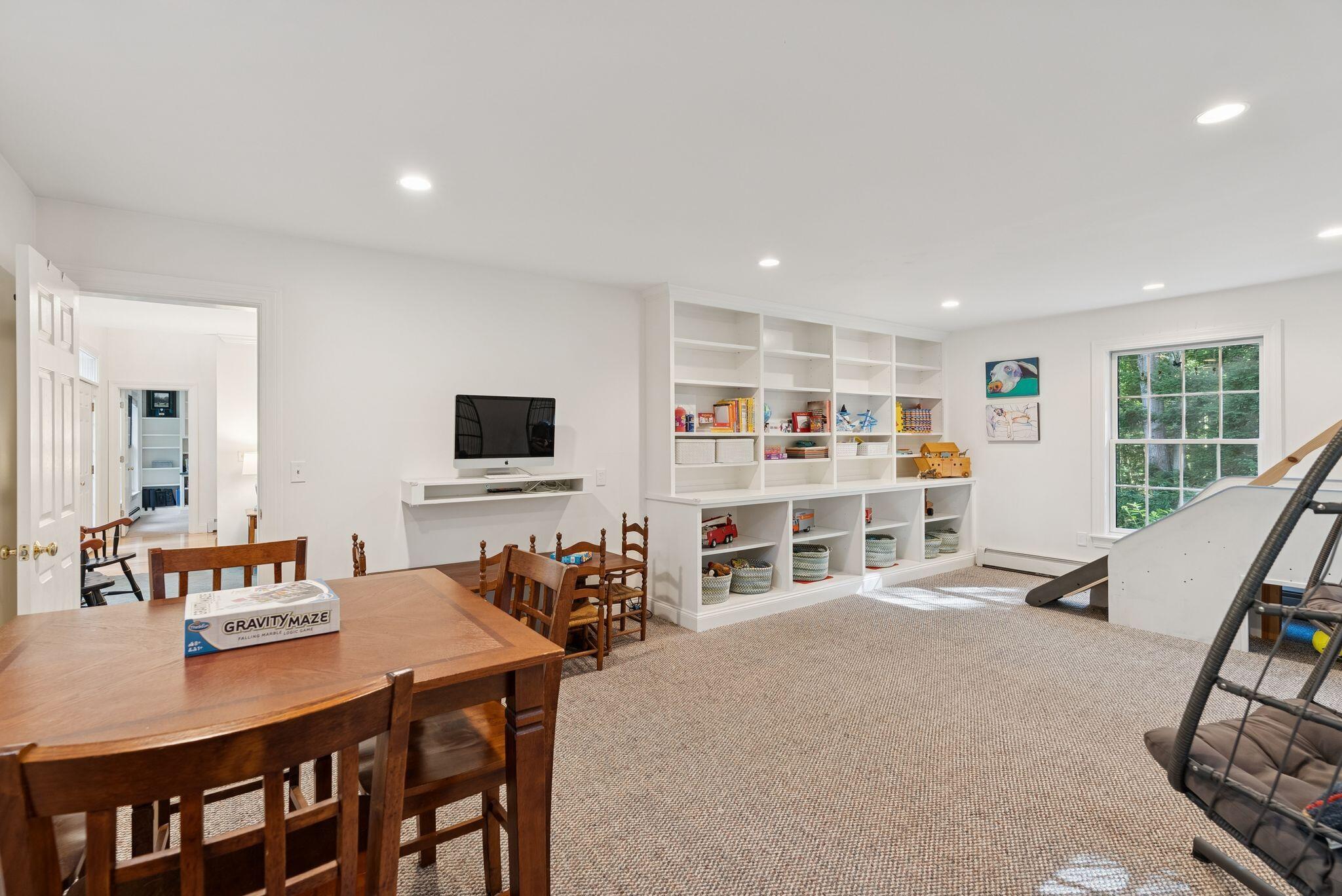44 Essex Drive