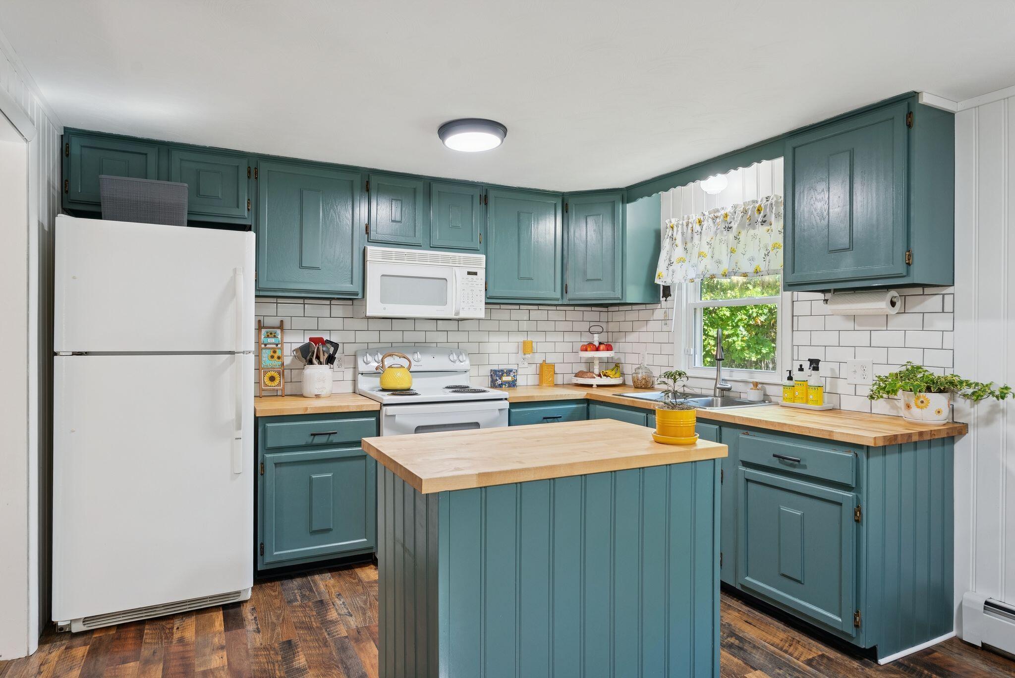 75 Allen Avenue