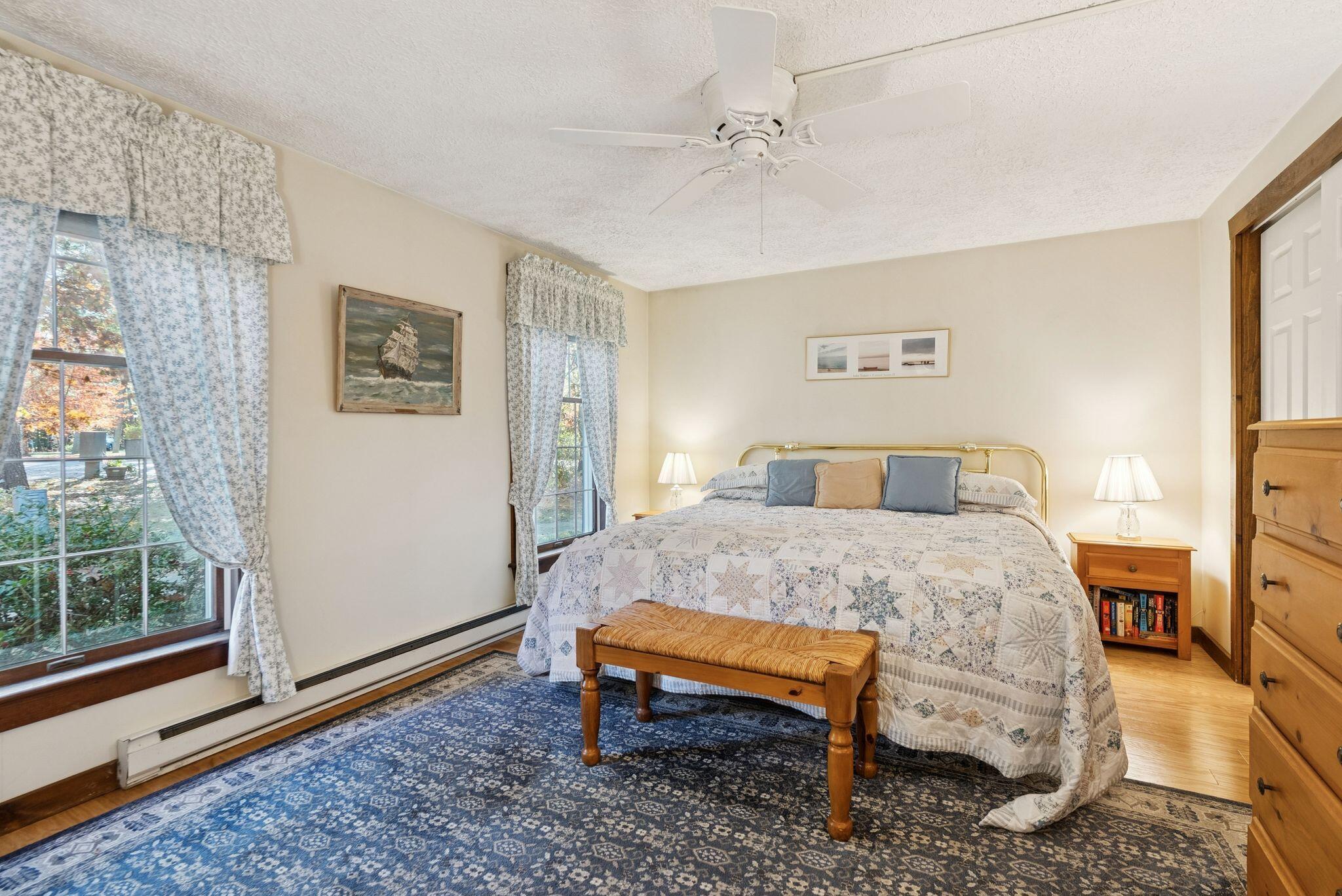 19 Ward Circle, 19