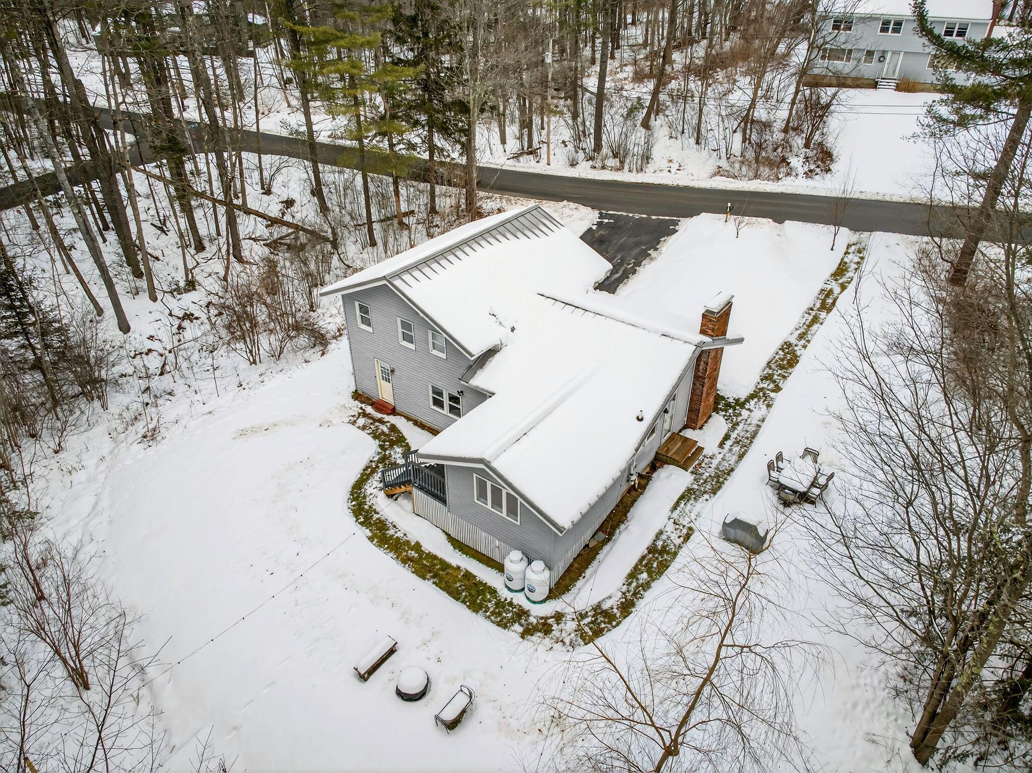 24 Mast Lane