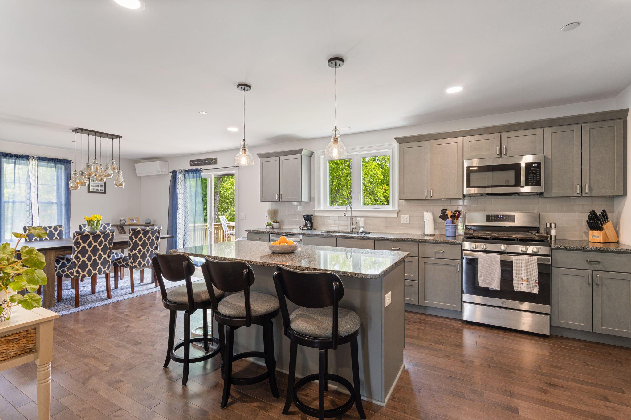12 Totem Pines Drive
