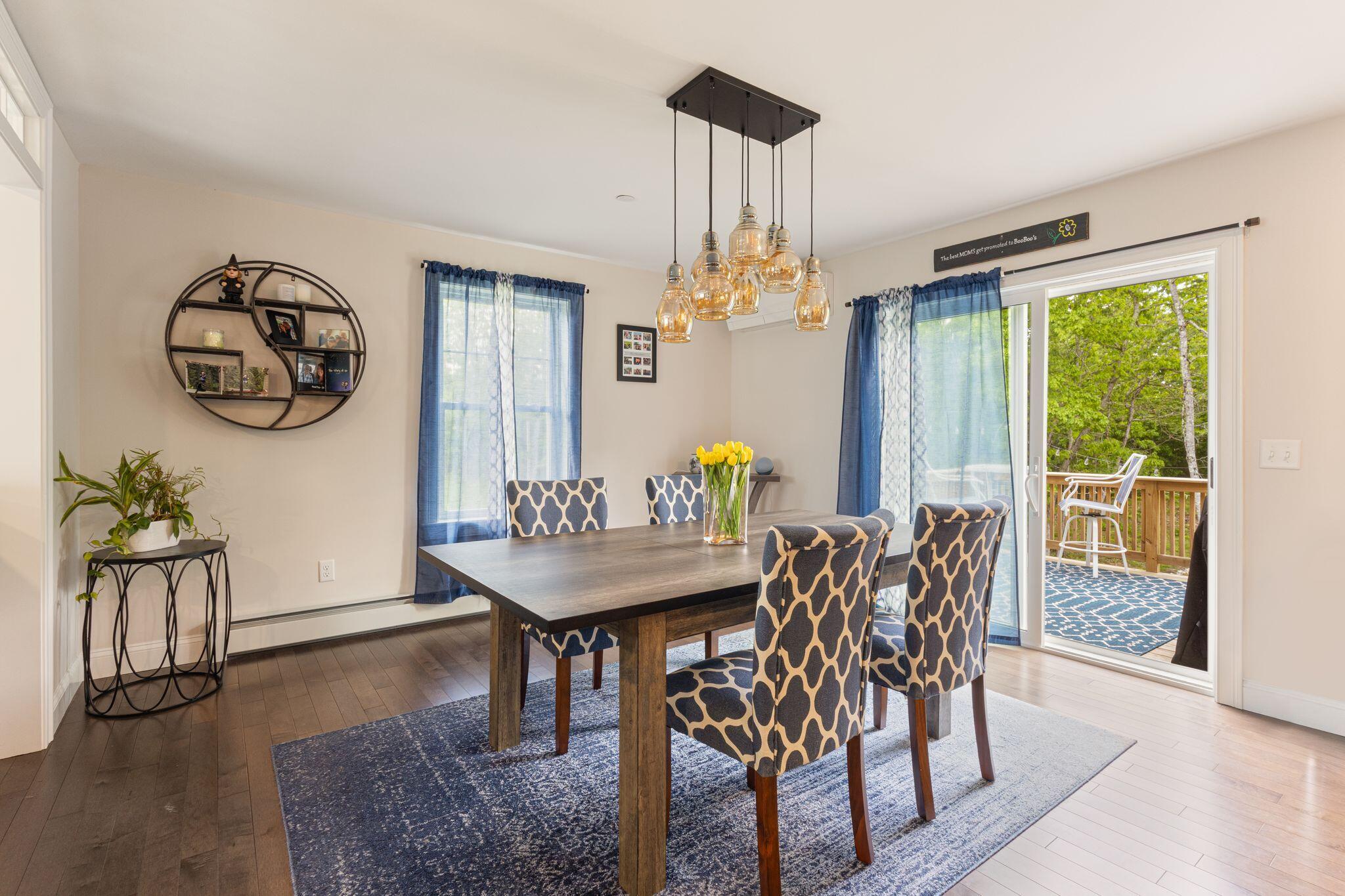 12 Totem Pines Drive