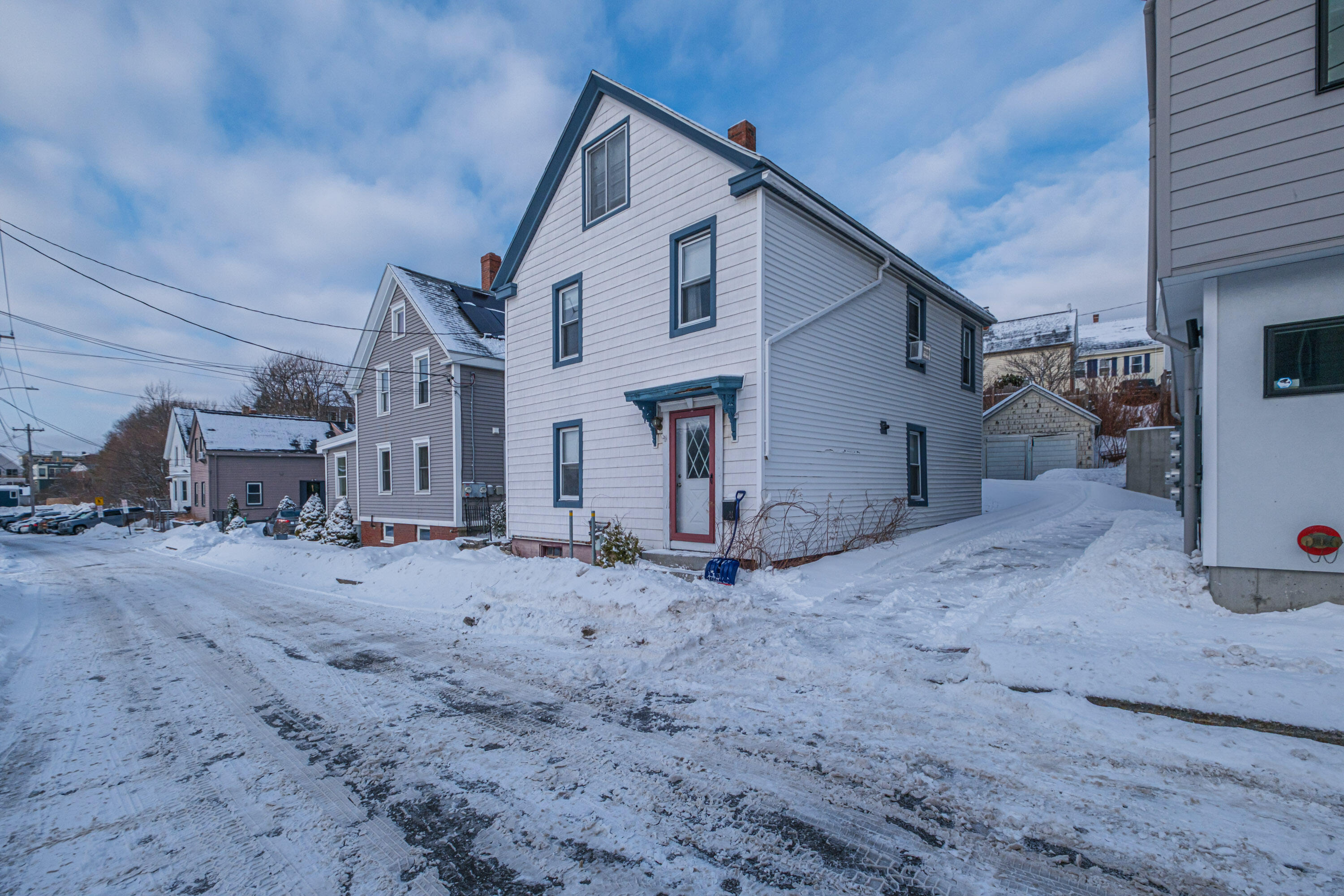 11 Romasco Lane