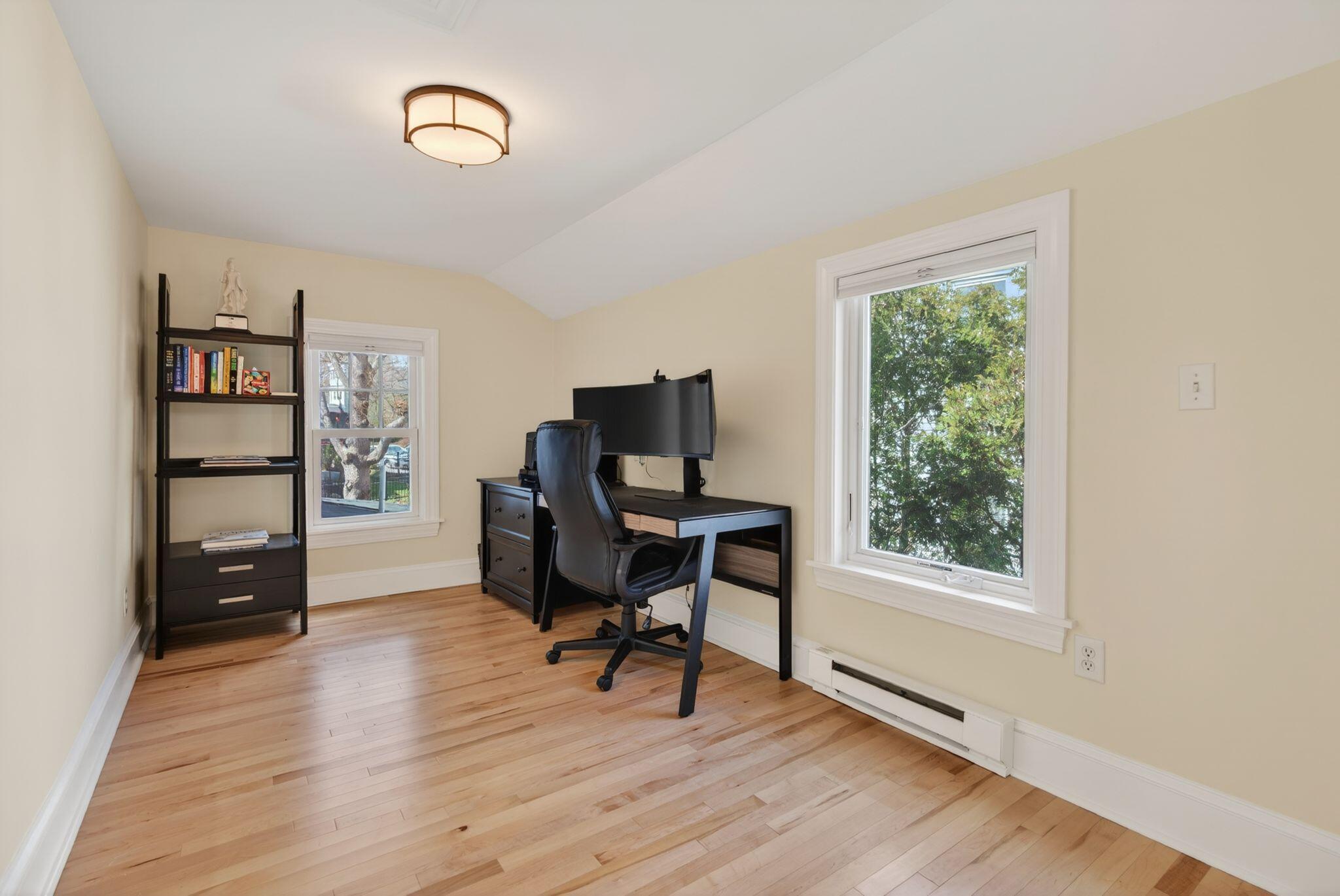 71 Myrtle Avenue