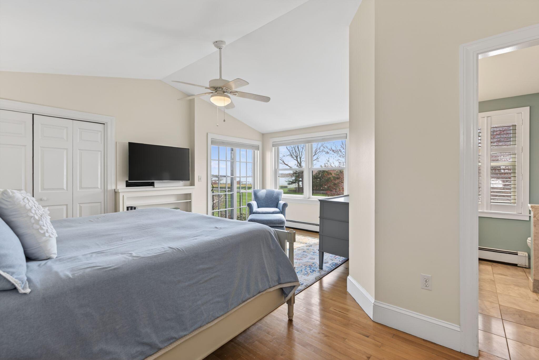 71 Myrtle Avenue
