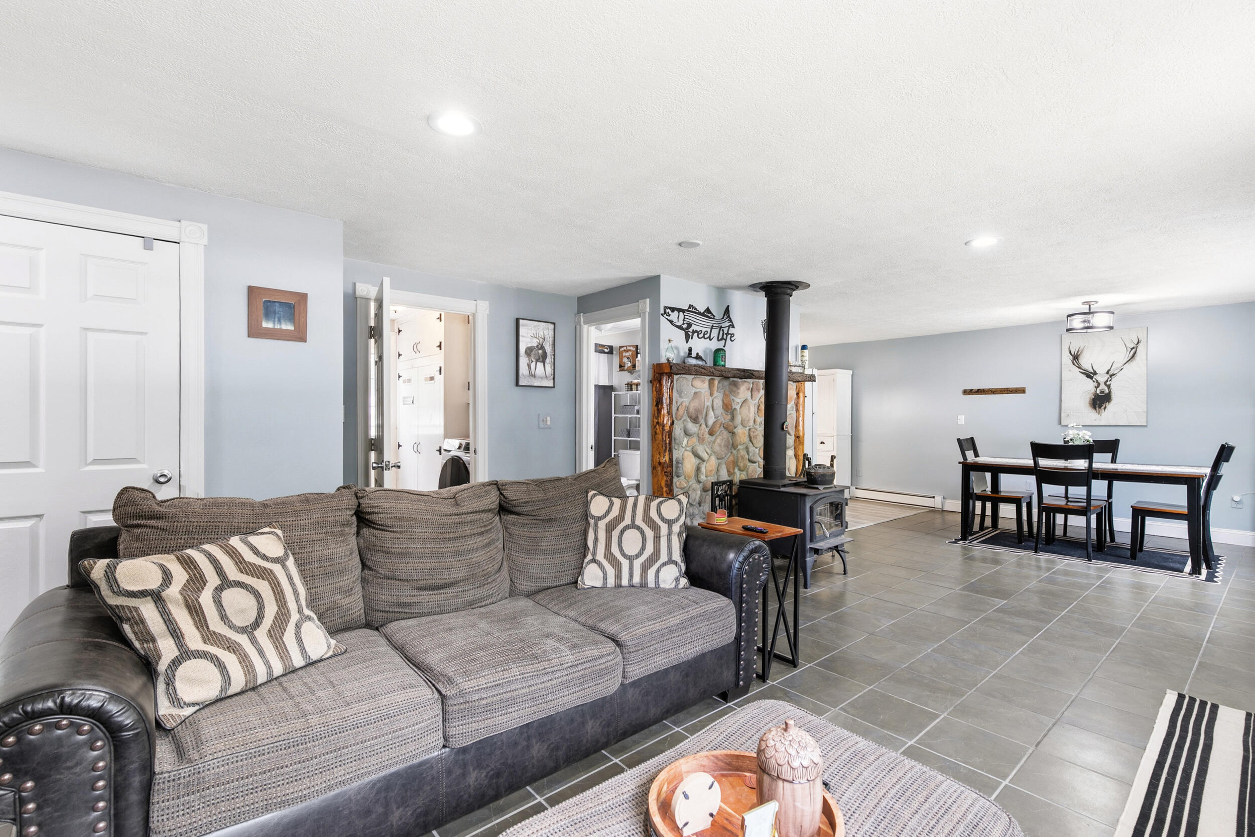 82 Oak Hill Road