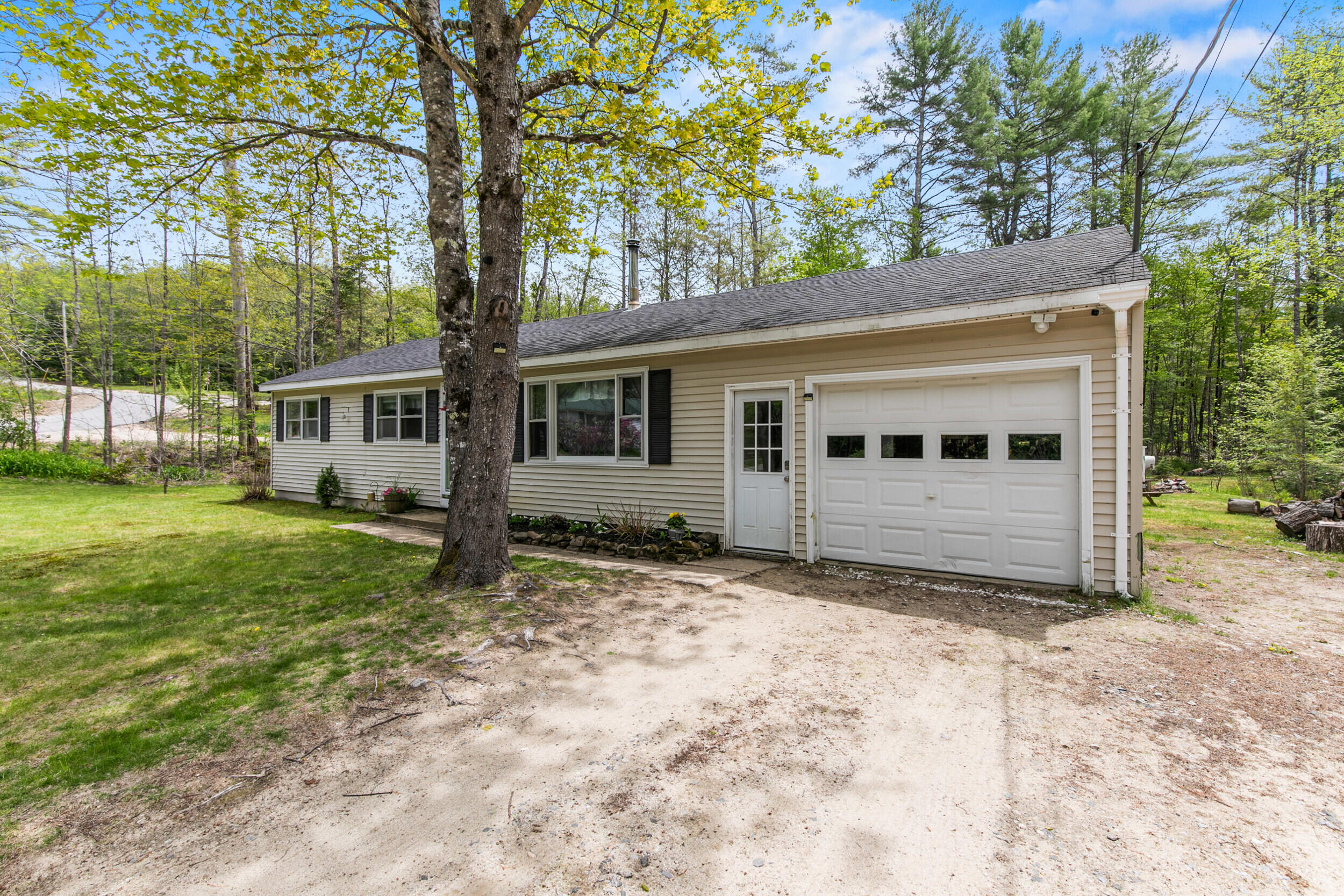 82 Oak Hill Road